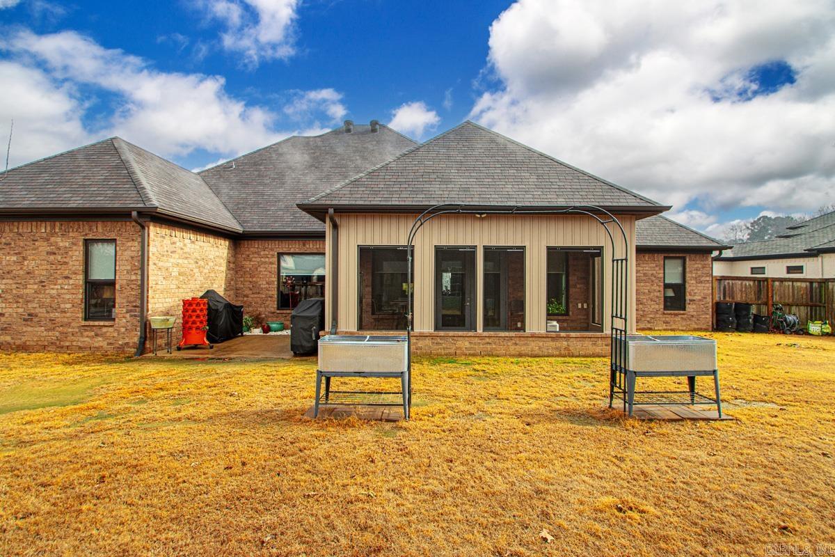 WEST LAKE VILLAGE - Residential