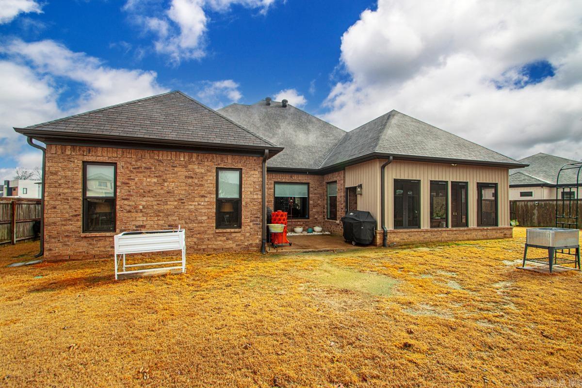 WEST LAKE VILLAGE - Residential