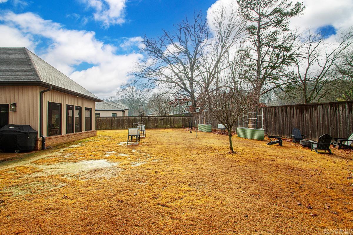 WEST LAKE VILLAGE - Residential