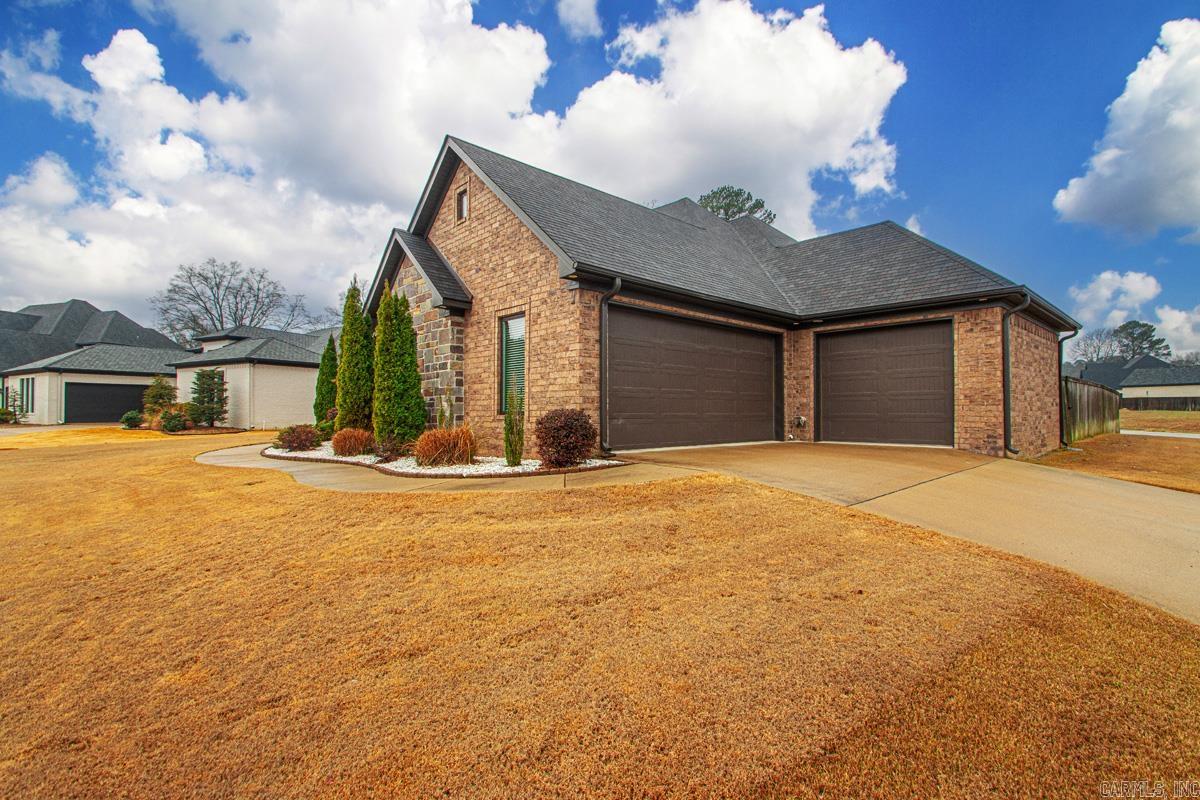 WEST LAKE VILLAGE - Residential