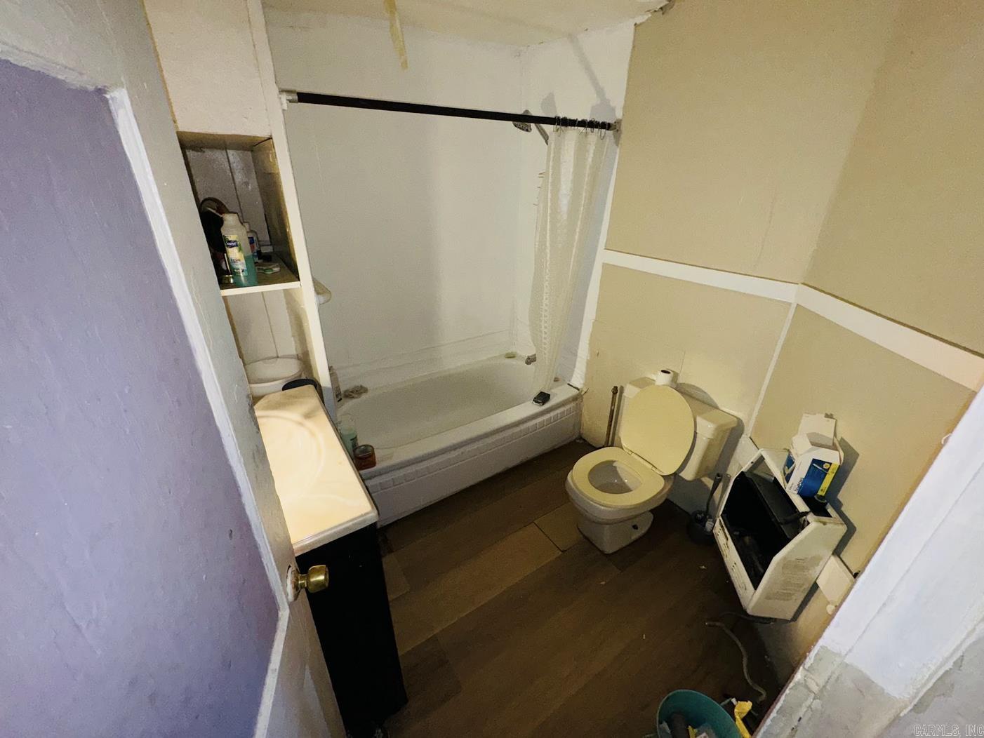 LASKERS - Residential