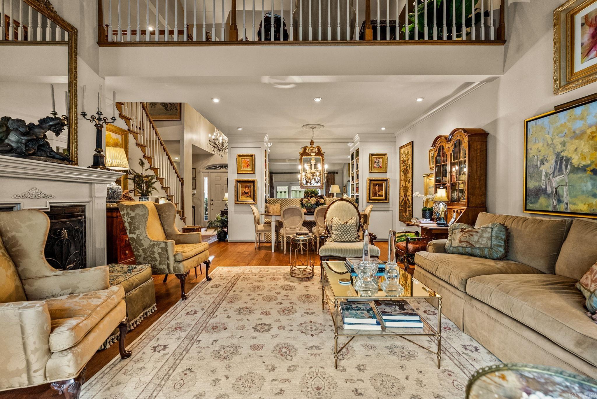 WOODRIDGE TOWNHOMES - Residential