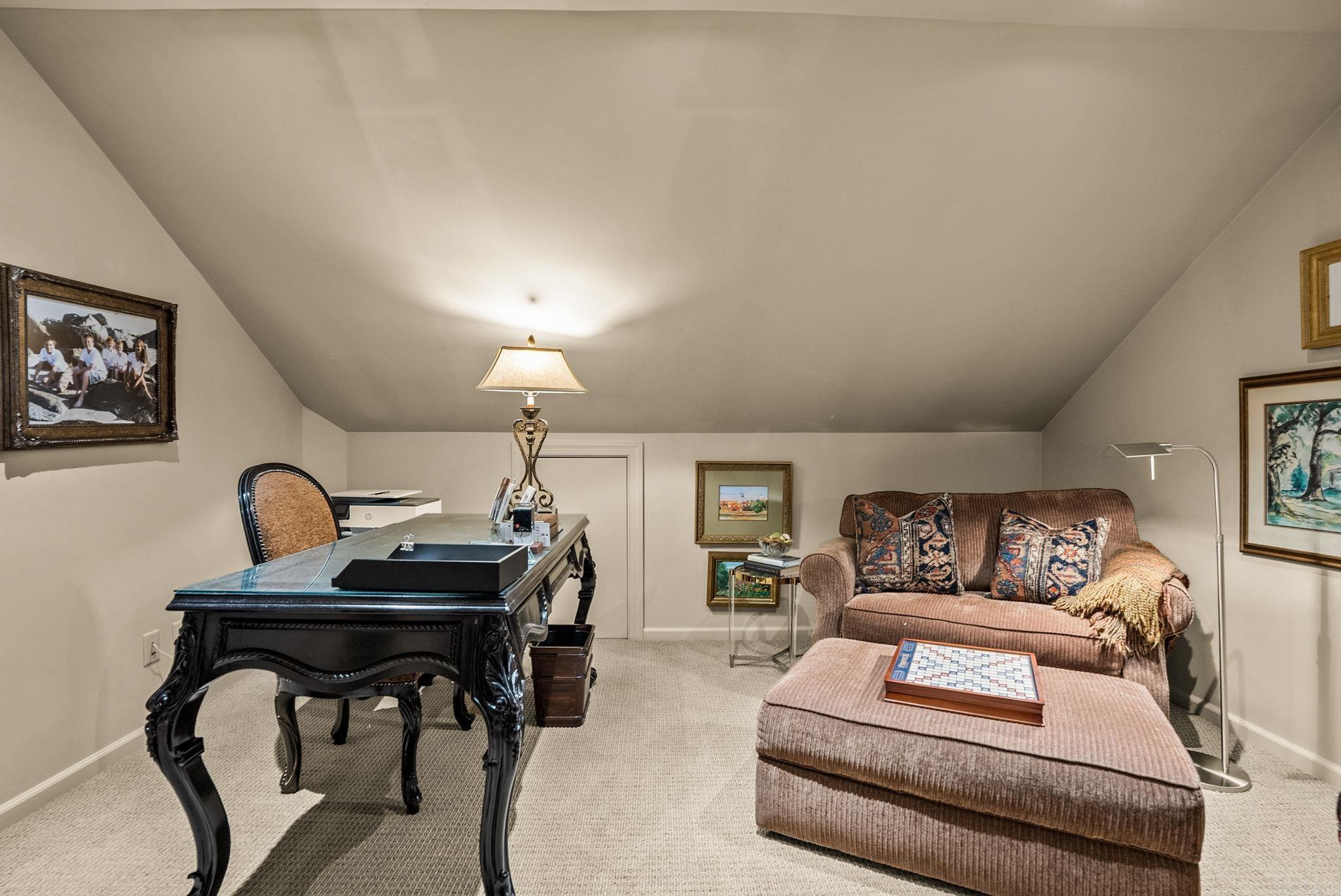 WOODRIDGE TOWNHOMES - Residential