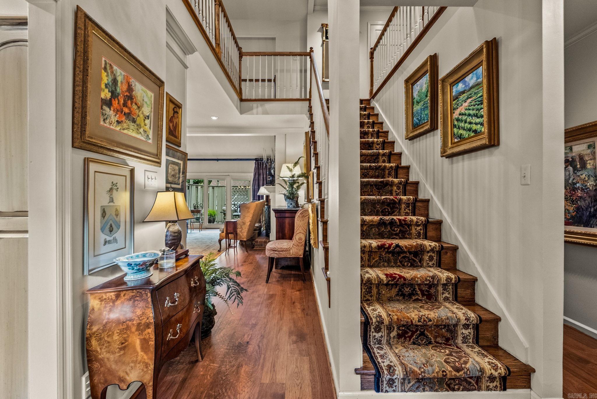 WOODRIDGE TOWNHOMES - Residential