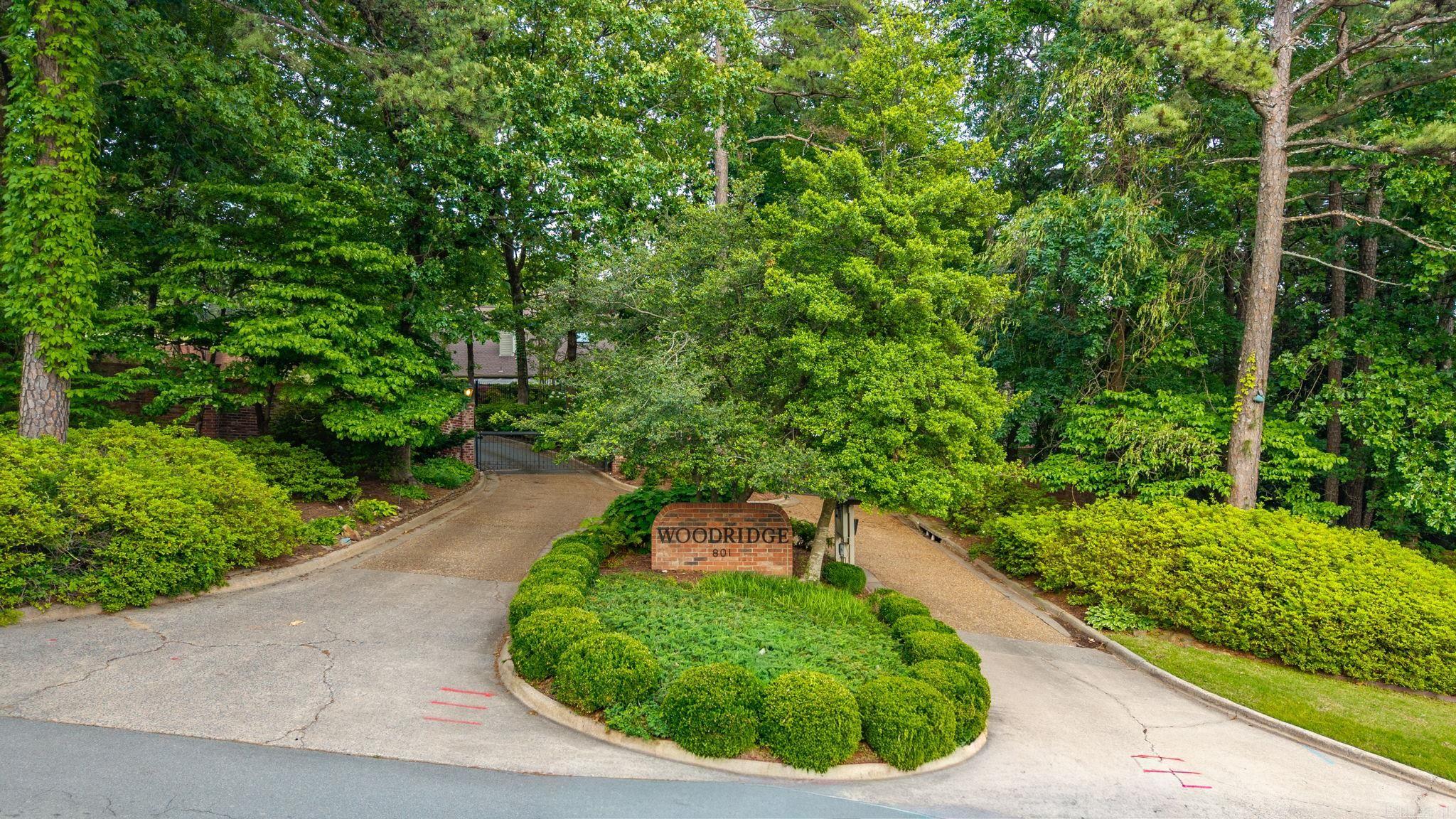 WOODRIDGE TOWNHOMES - Residential