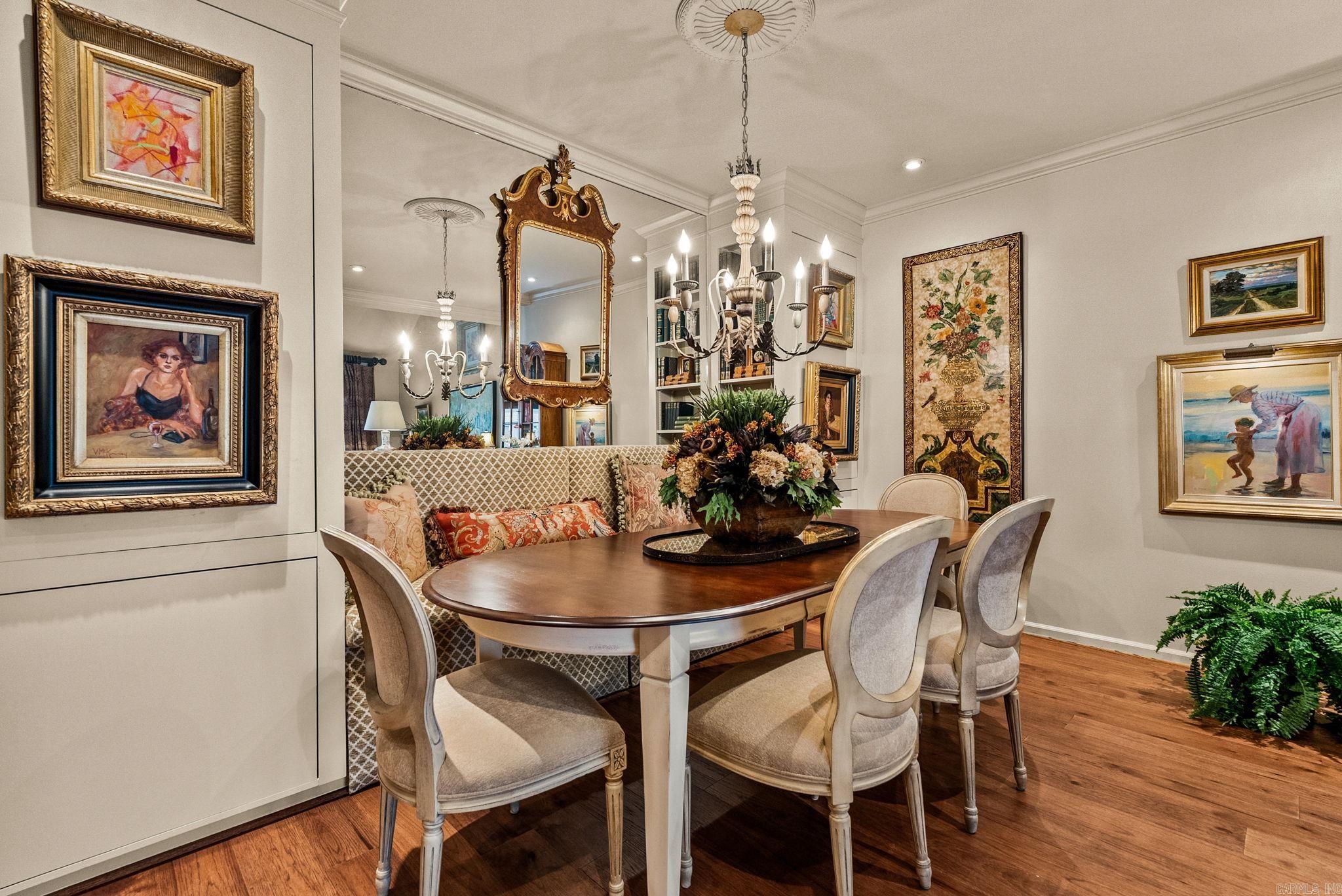 WOODRIDGE TOWNHOMES - Residential
