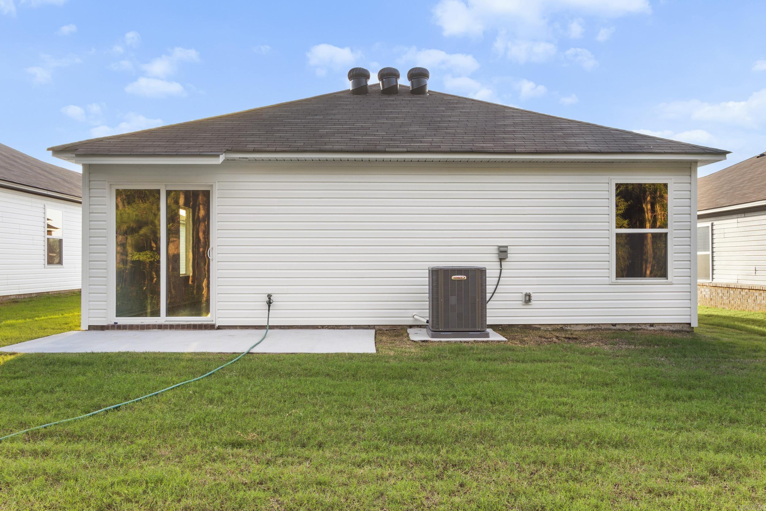 COUNTRY CLUB OF ARK THE - Residential