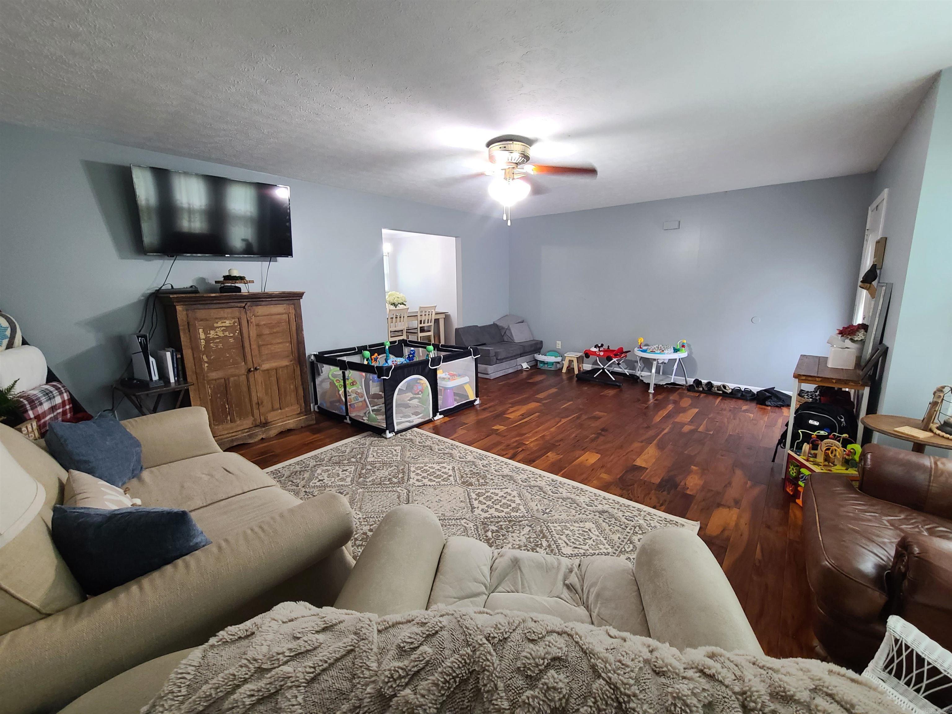 PIGGOTT - Residential