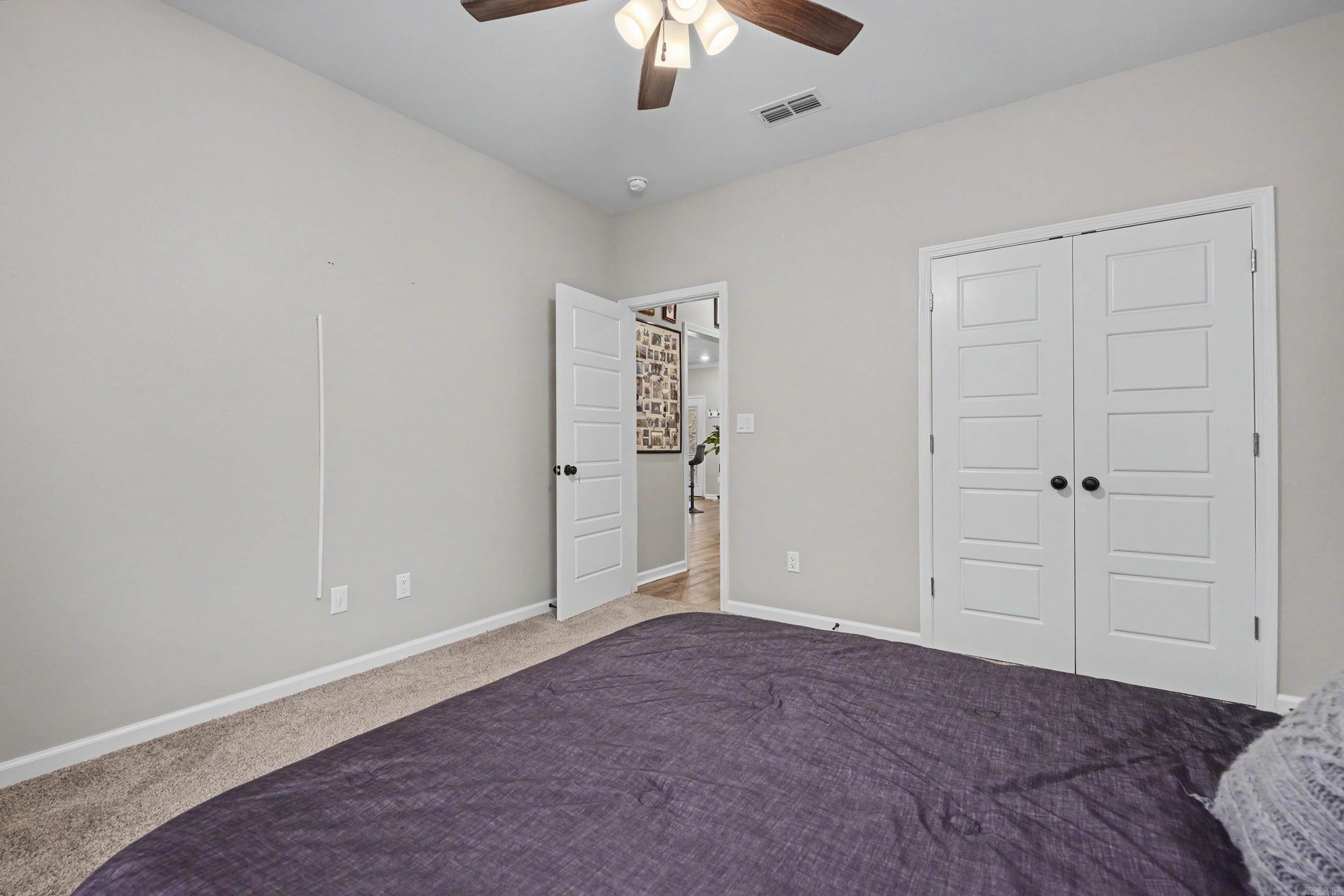 DIAMONDHEAD J - Residential