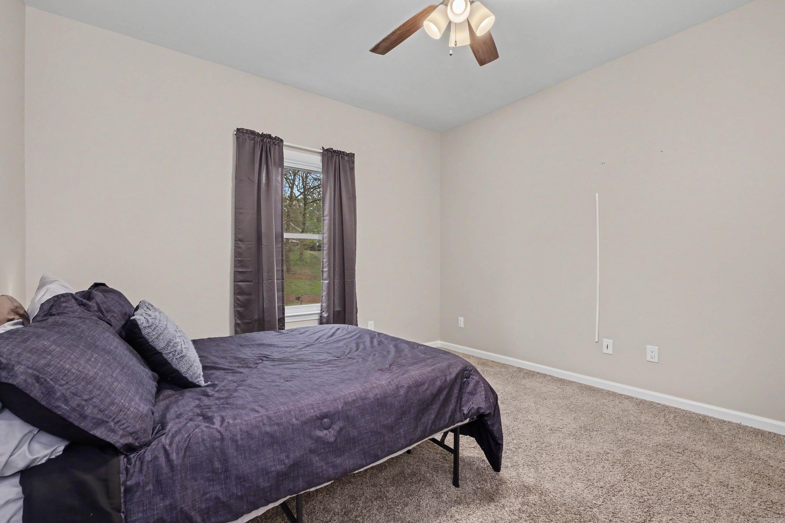 DIAMONDHEAD J - Residential