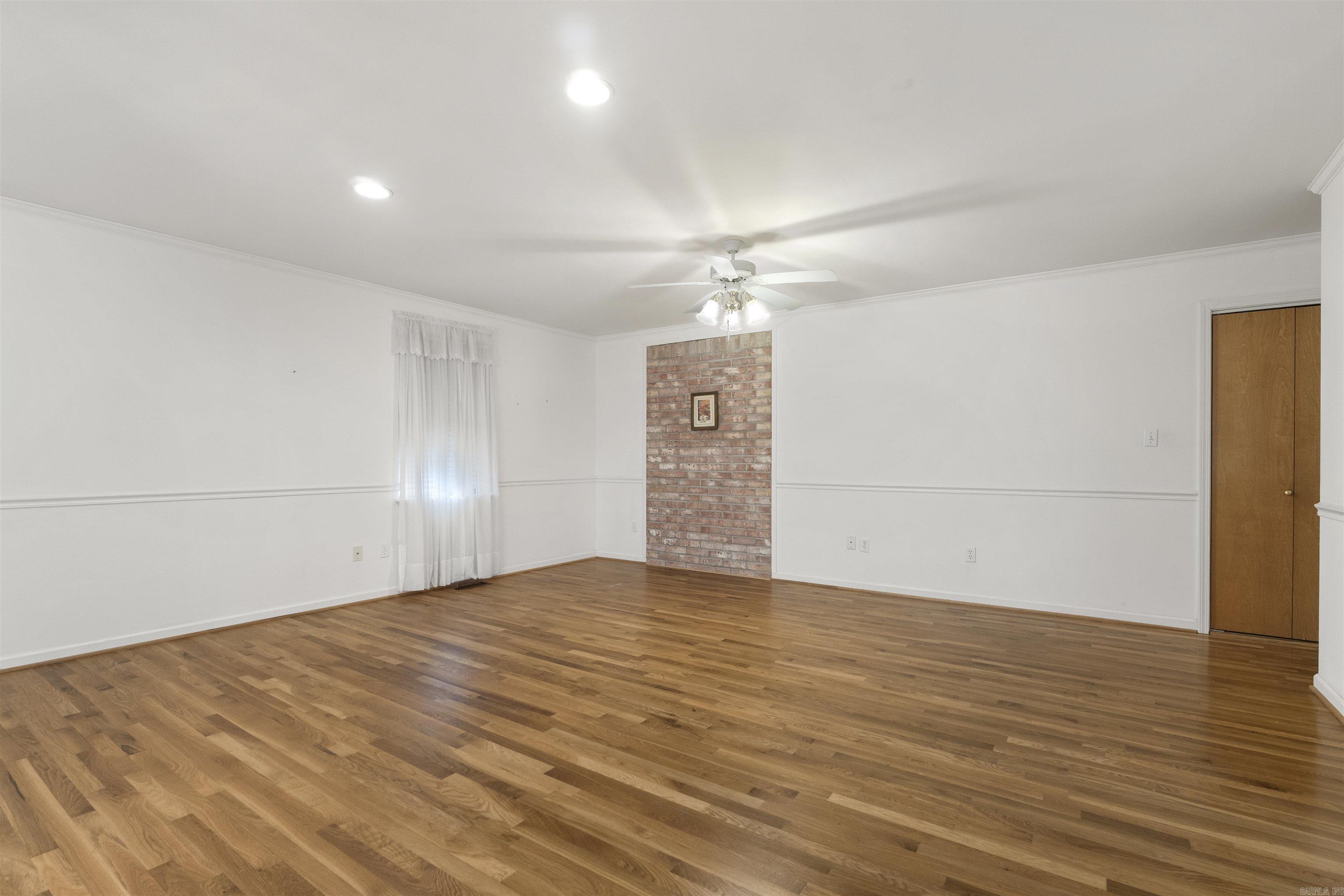 DEER PARK - Residential