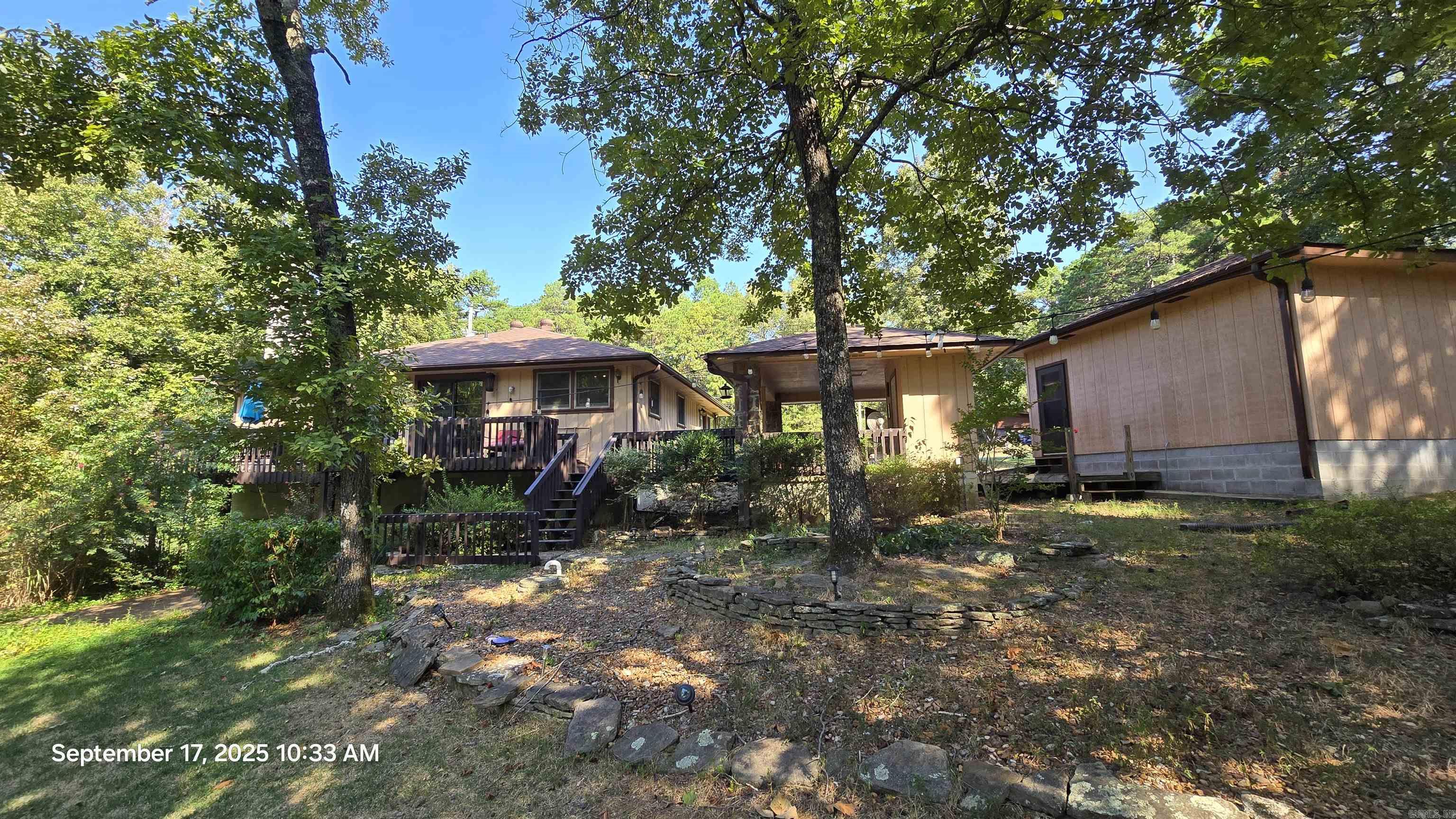 INDIAN HILLS - Residential