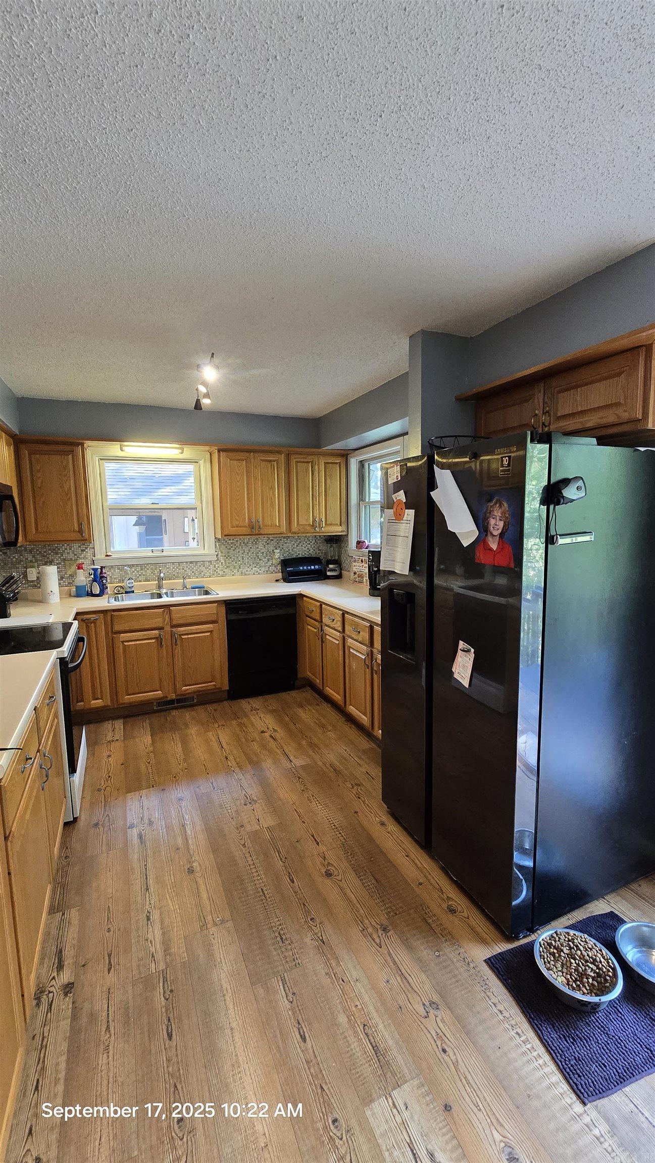 INDIAN HILLS - Residential