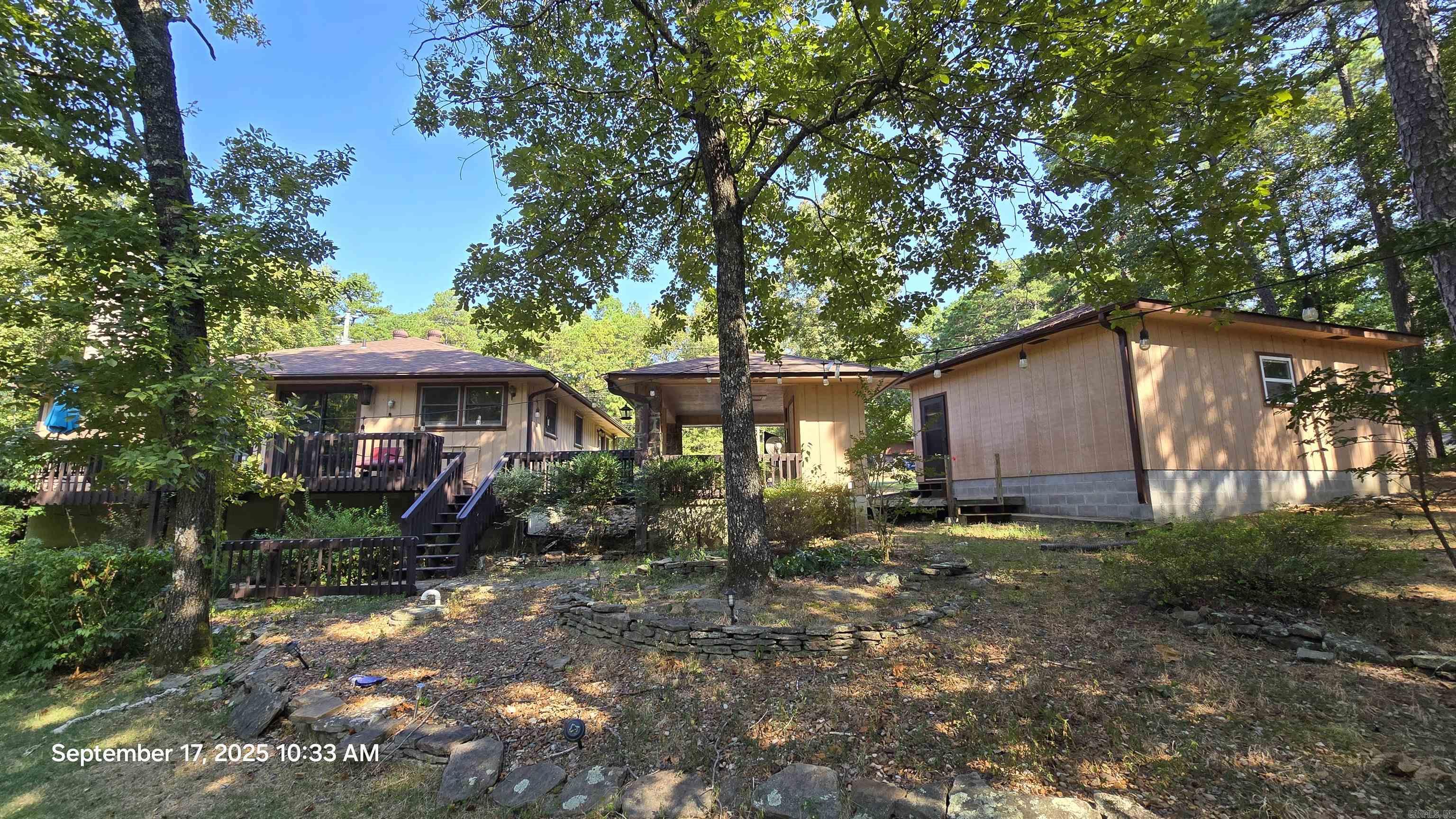 INDIAN HILLS - Residential