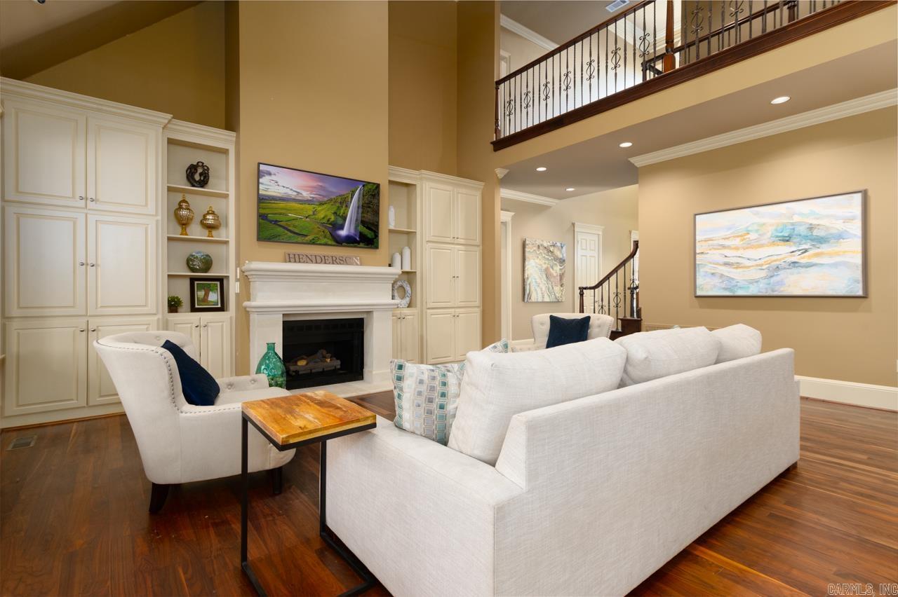 CENTENNIAL VALLEY COMMUNITY RE - Residential