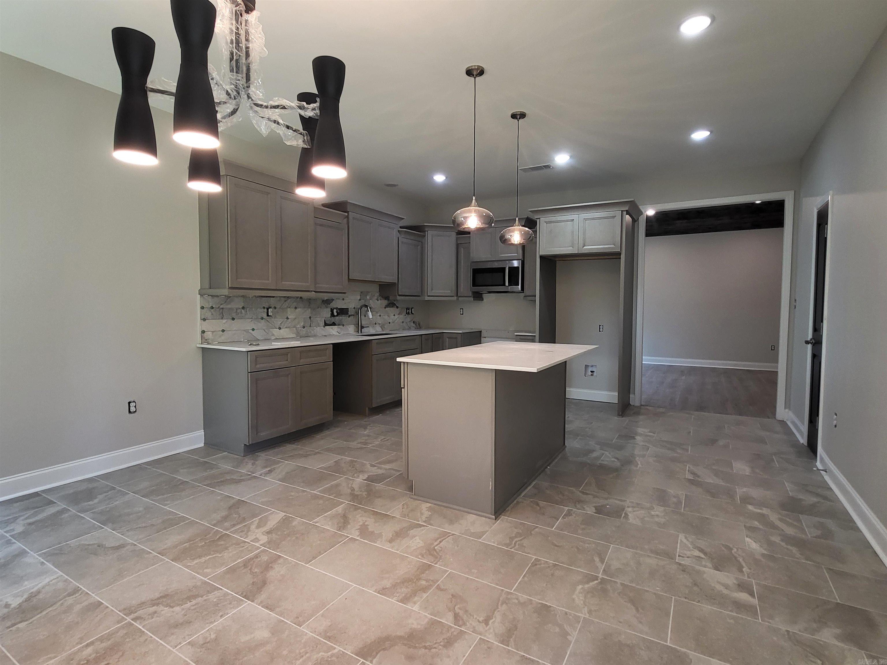 BROWN ADD TO JACK - Residential