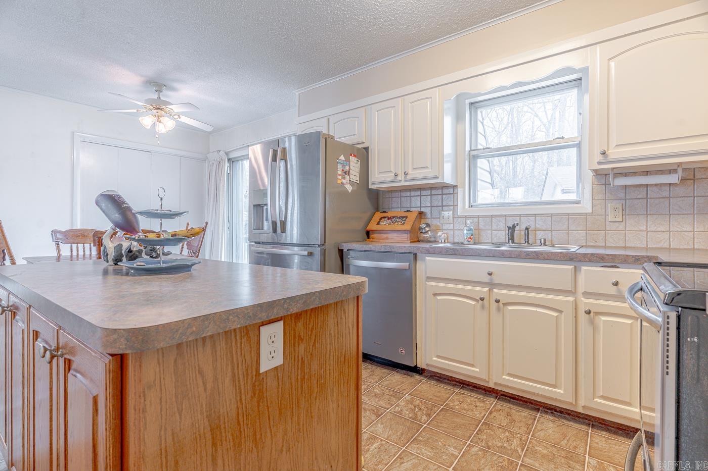 Crows Replat - Residential