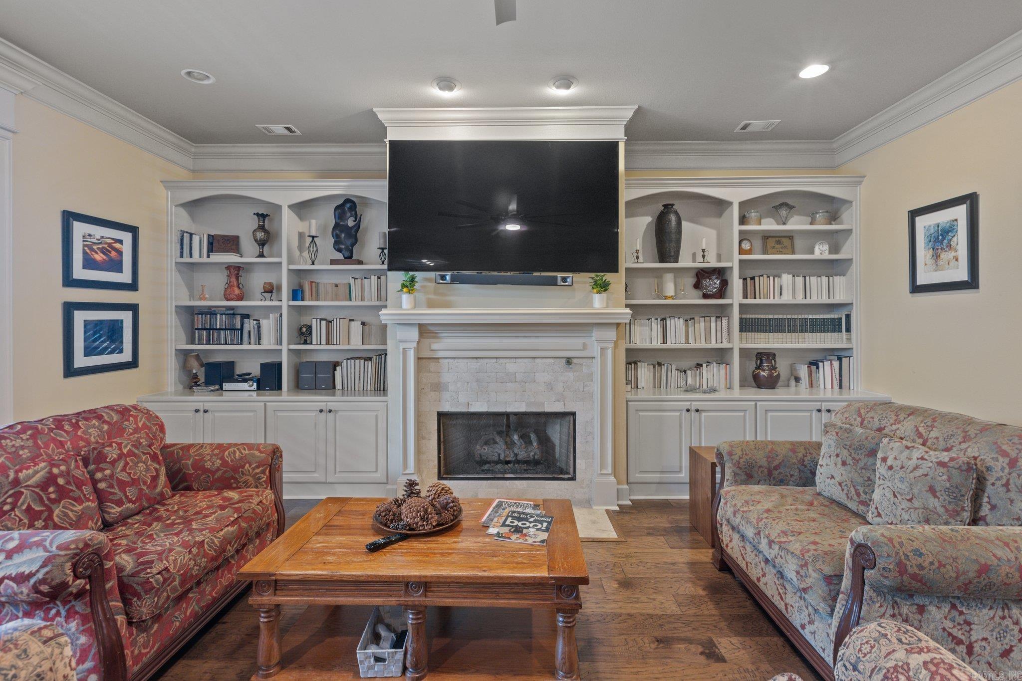 Tournay Circle - Residential