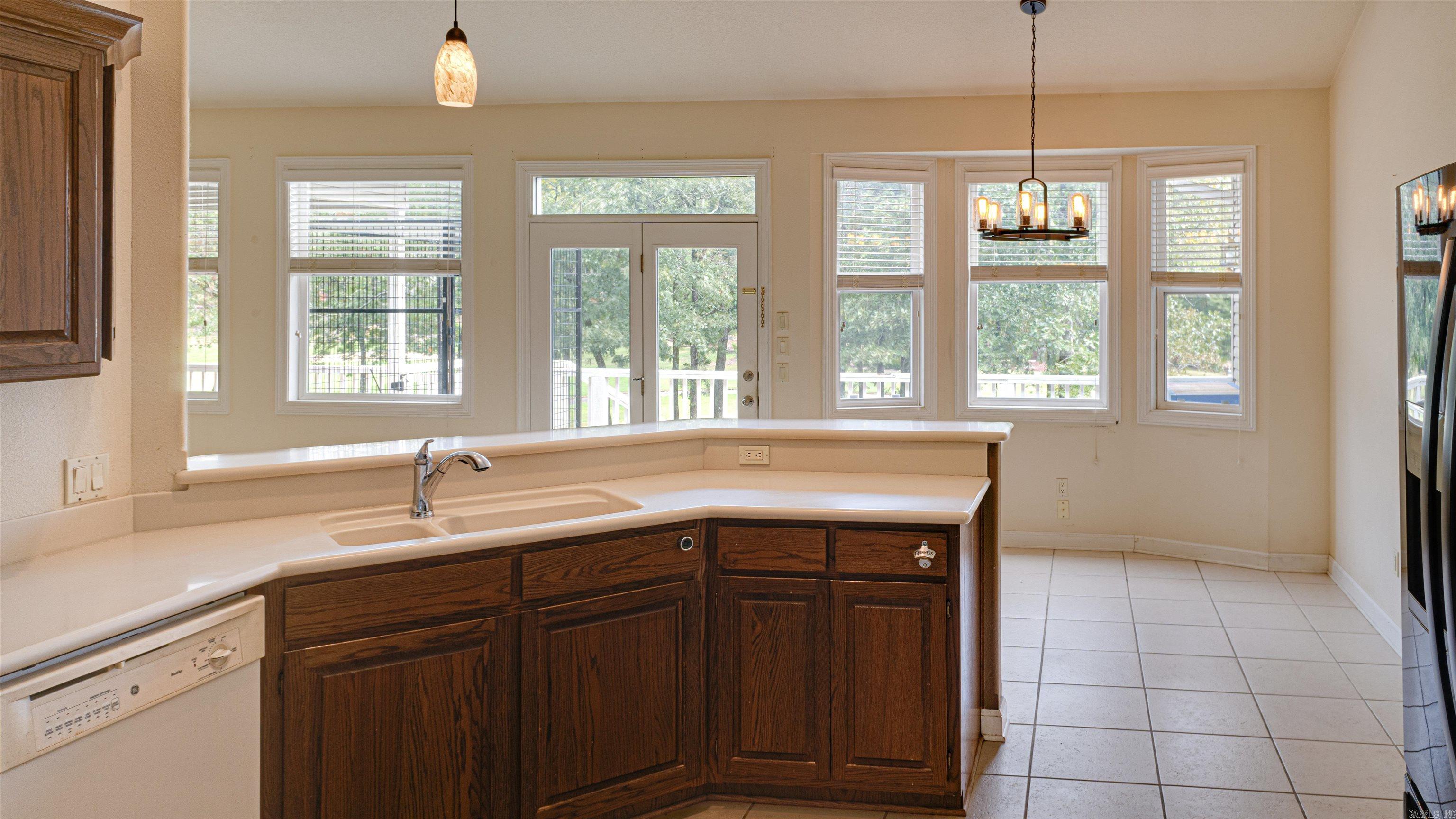 Pintuerero - Residential