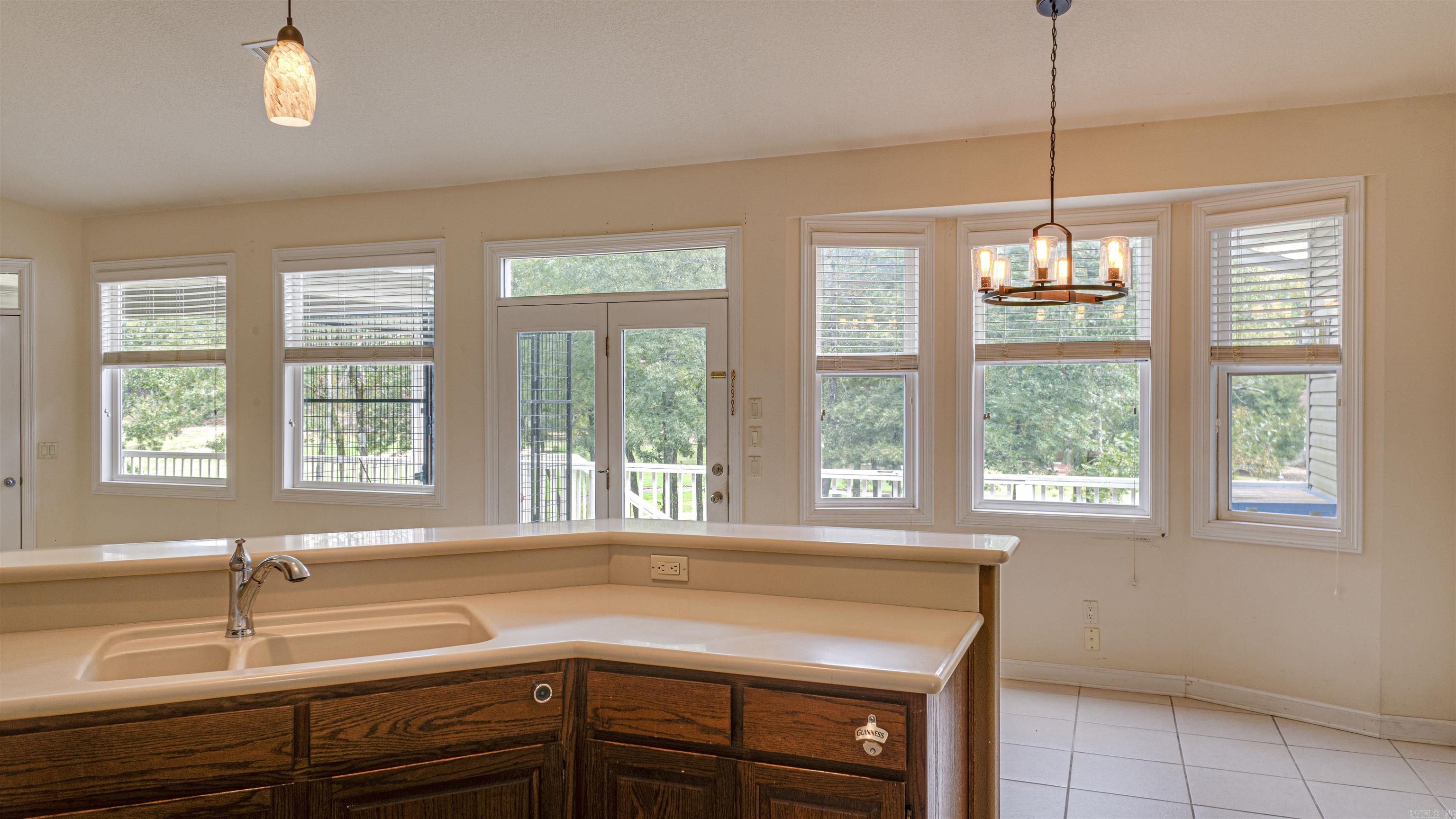 Pintuerero - Residential