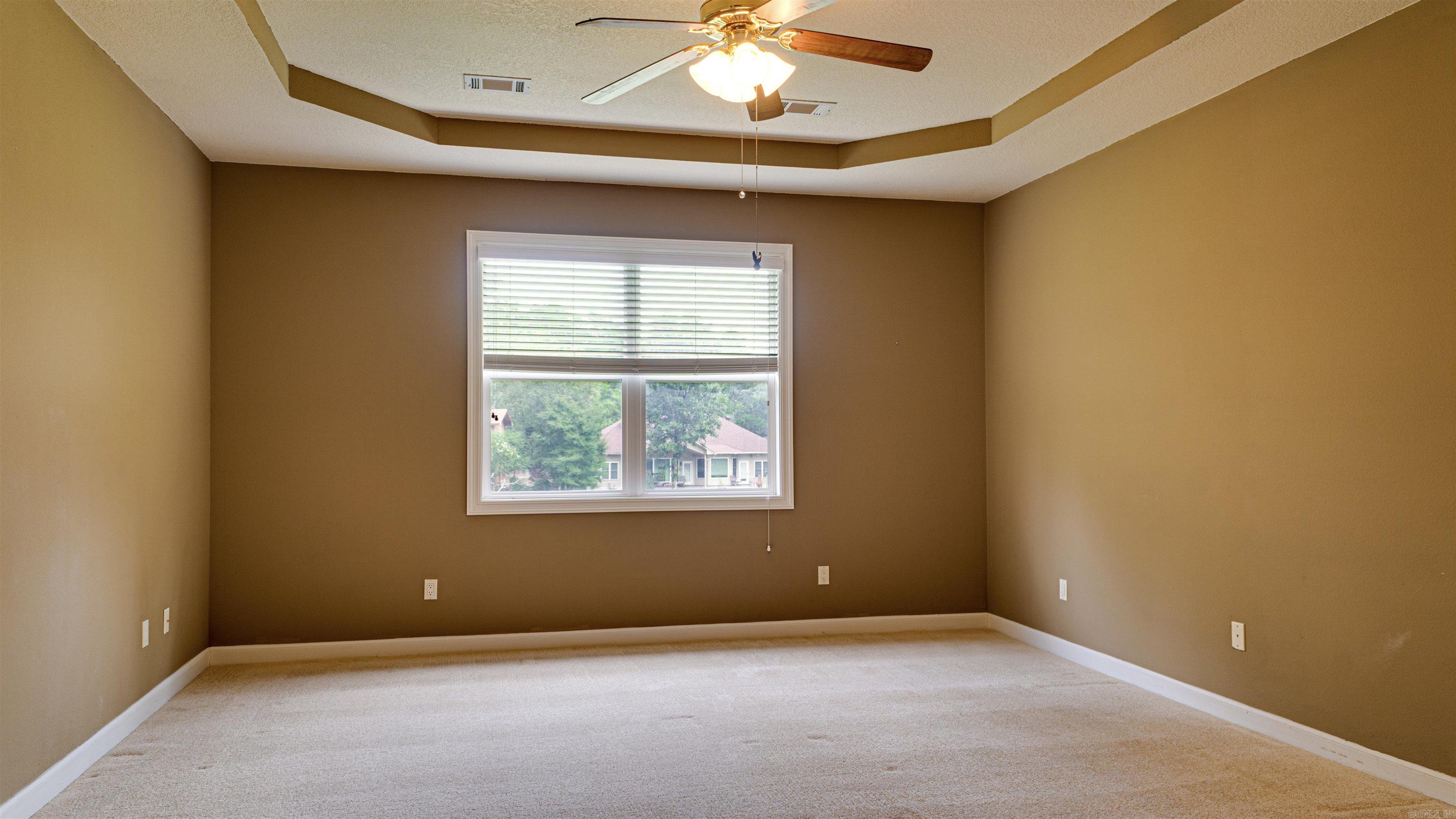 Pintuerero - Residential