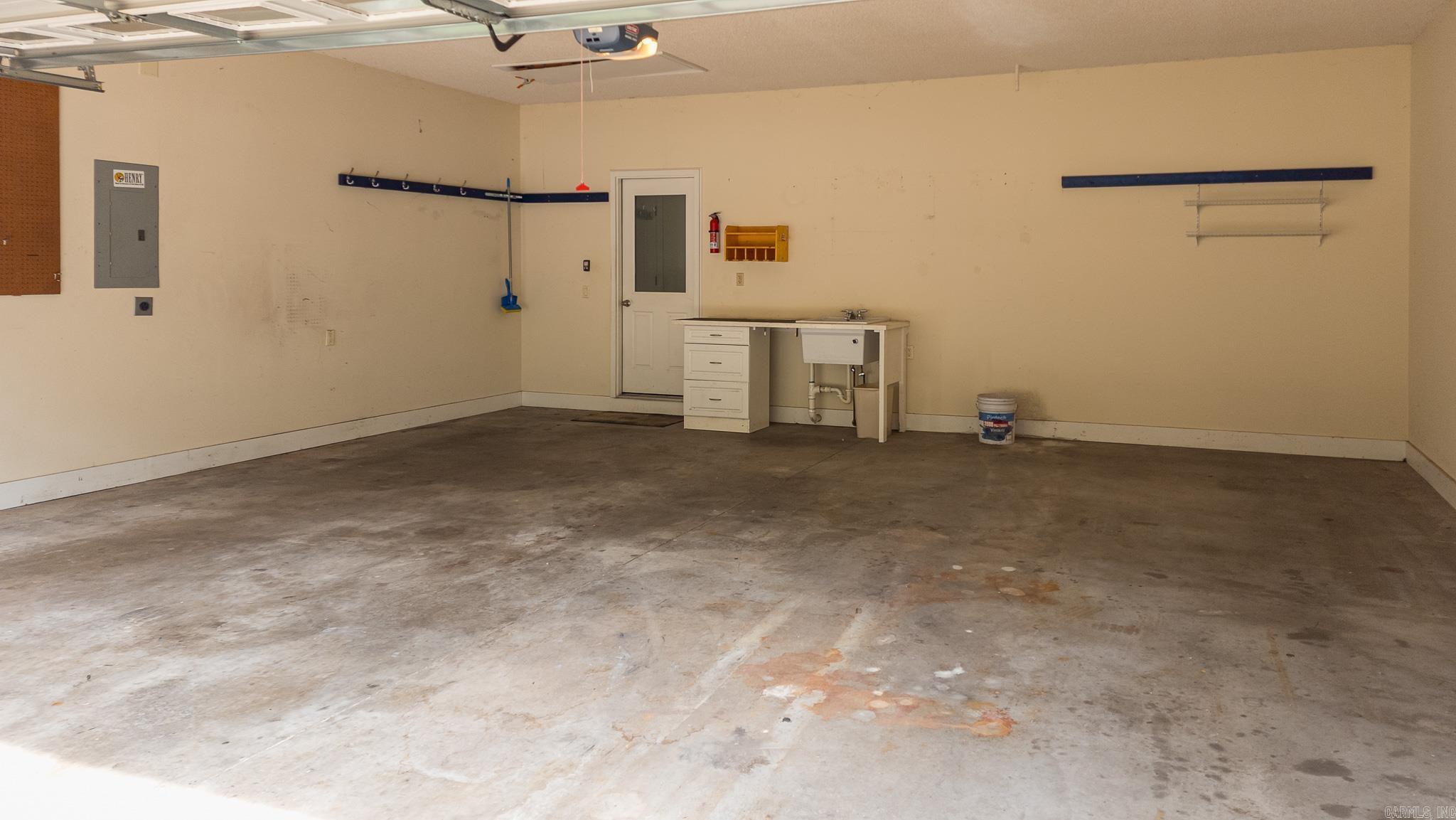 Pintuerero - Residential