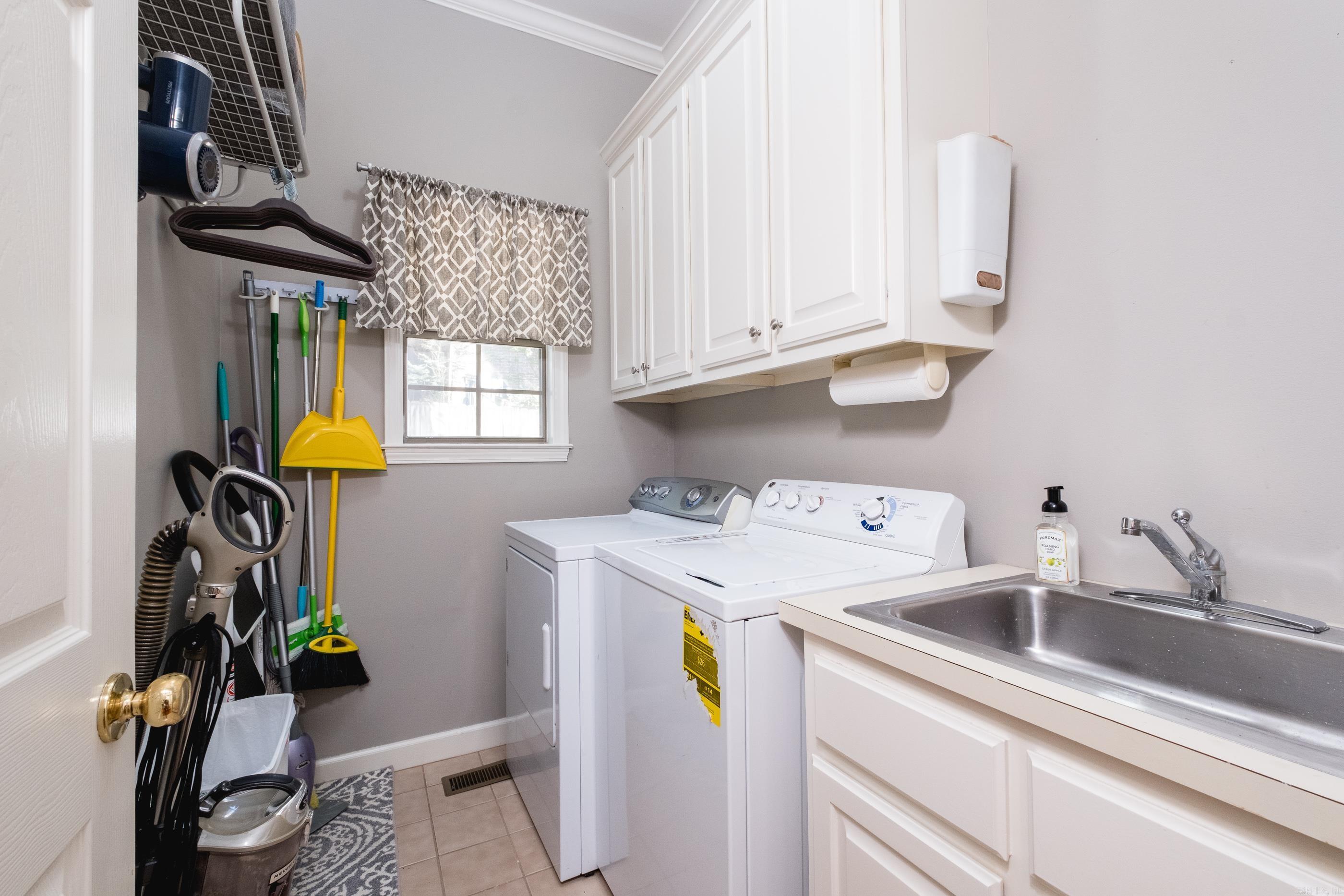 ST CHARLES ADDN - Residential