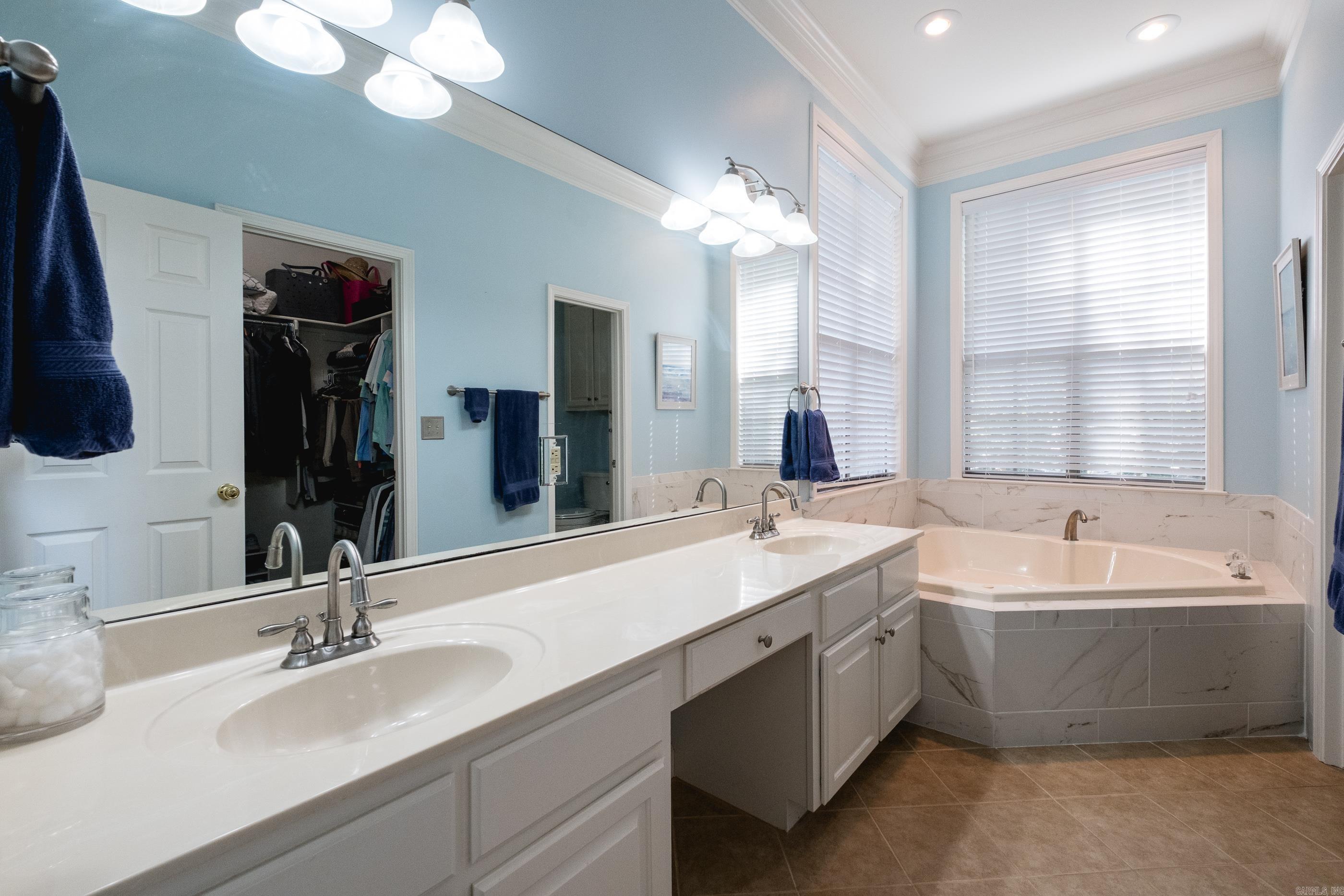 ST CHARLES ADDN - Residential