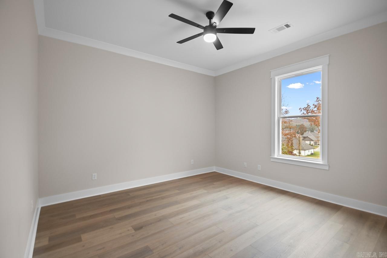 MILLERS GLENN - Residential