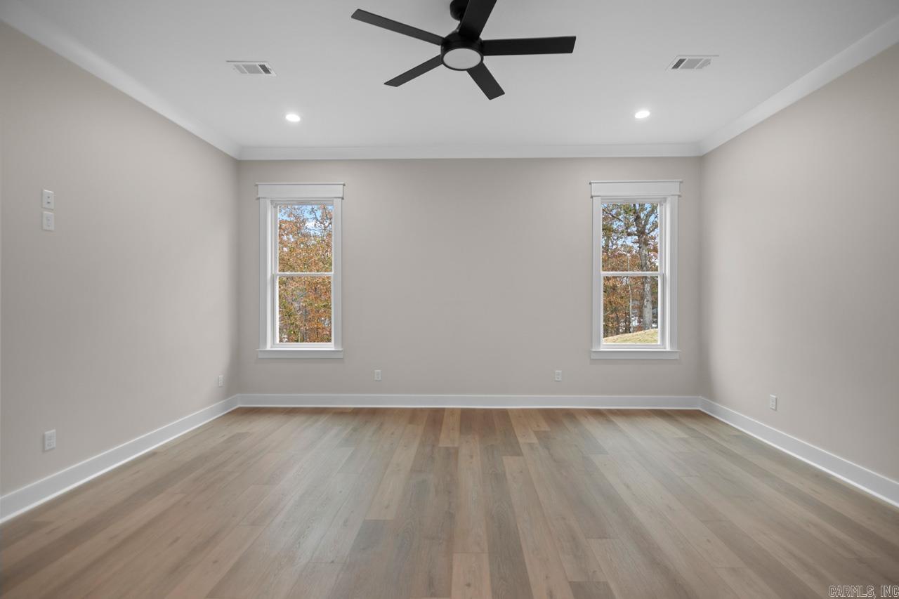 MILLERS GLENN - Residential