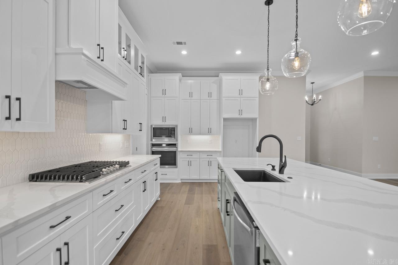 MILLERS GLENN - Residential