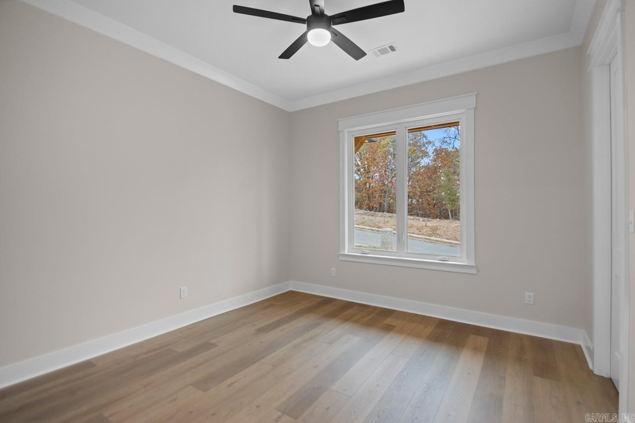 MILLERS GLENN - Residential