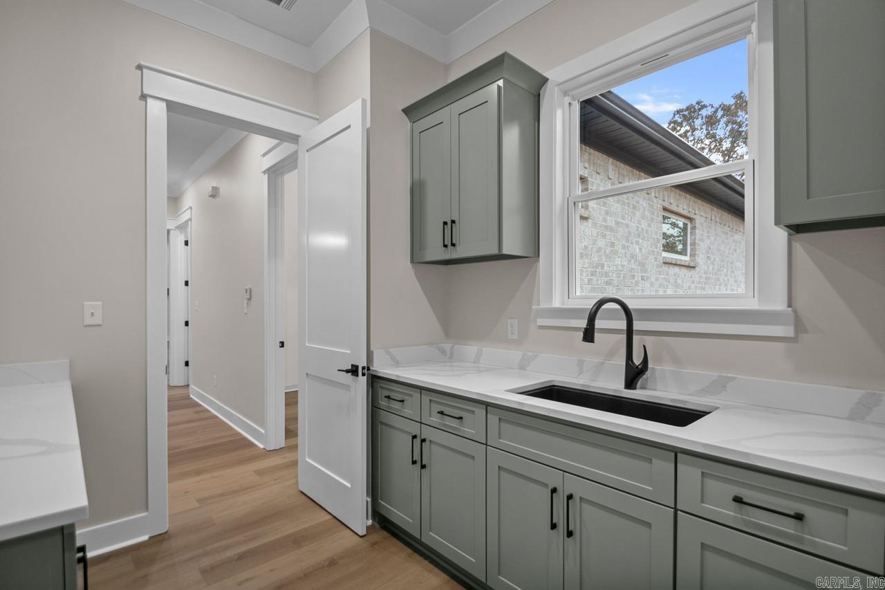 MILLERS GLENN - Residential