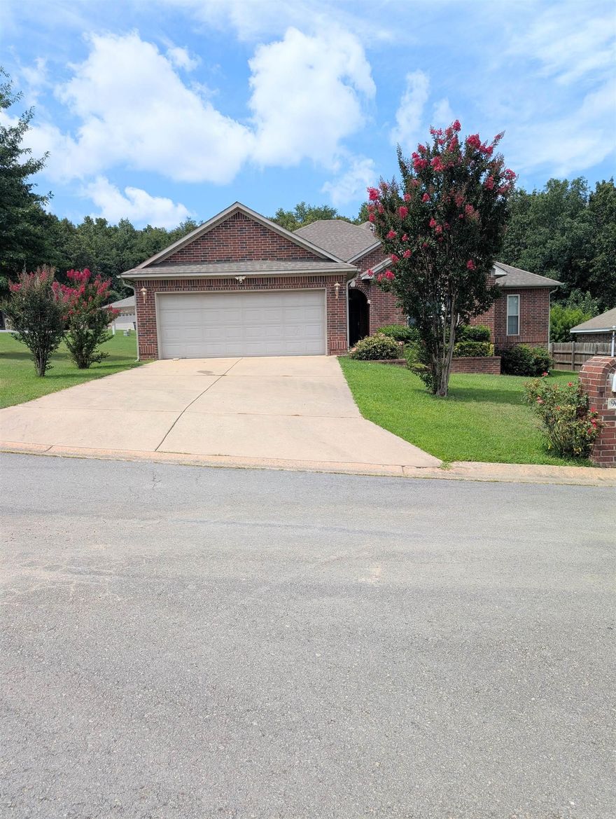 Fantastic find! 3 Bedroom 2 Bath home located on corner lot of cul de sac.  Located close to shopping, and travel connections. Home offers a split floor plan with a spacious luxury master bath.  High ceilings with detailed trim work and trey ceilings.  You will love the eat in kitchen with lots of cabinets and windows that overlook the back yard.  Also a separate dining room.   Walk in closets in all bedrooms.   Relax or entertain on the beautiful covered patio.   Storm shelter in garage does remain.