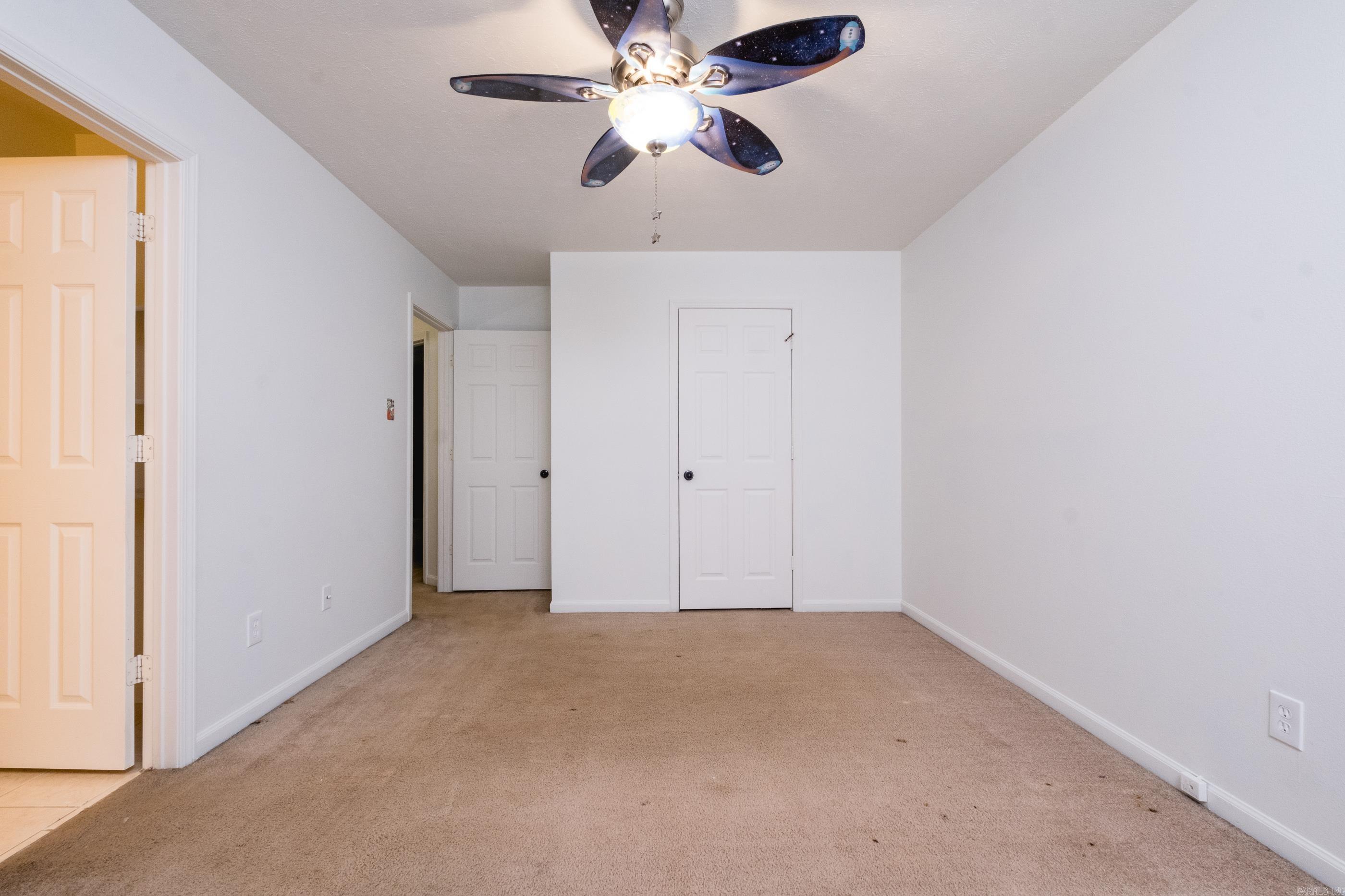 HICKORY RIDGE - Residential
