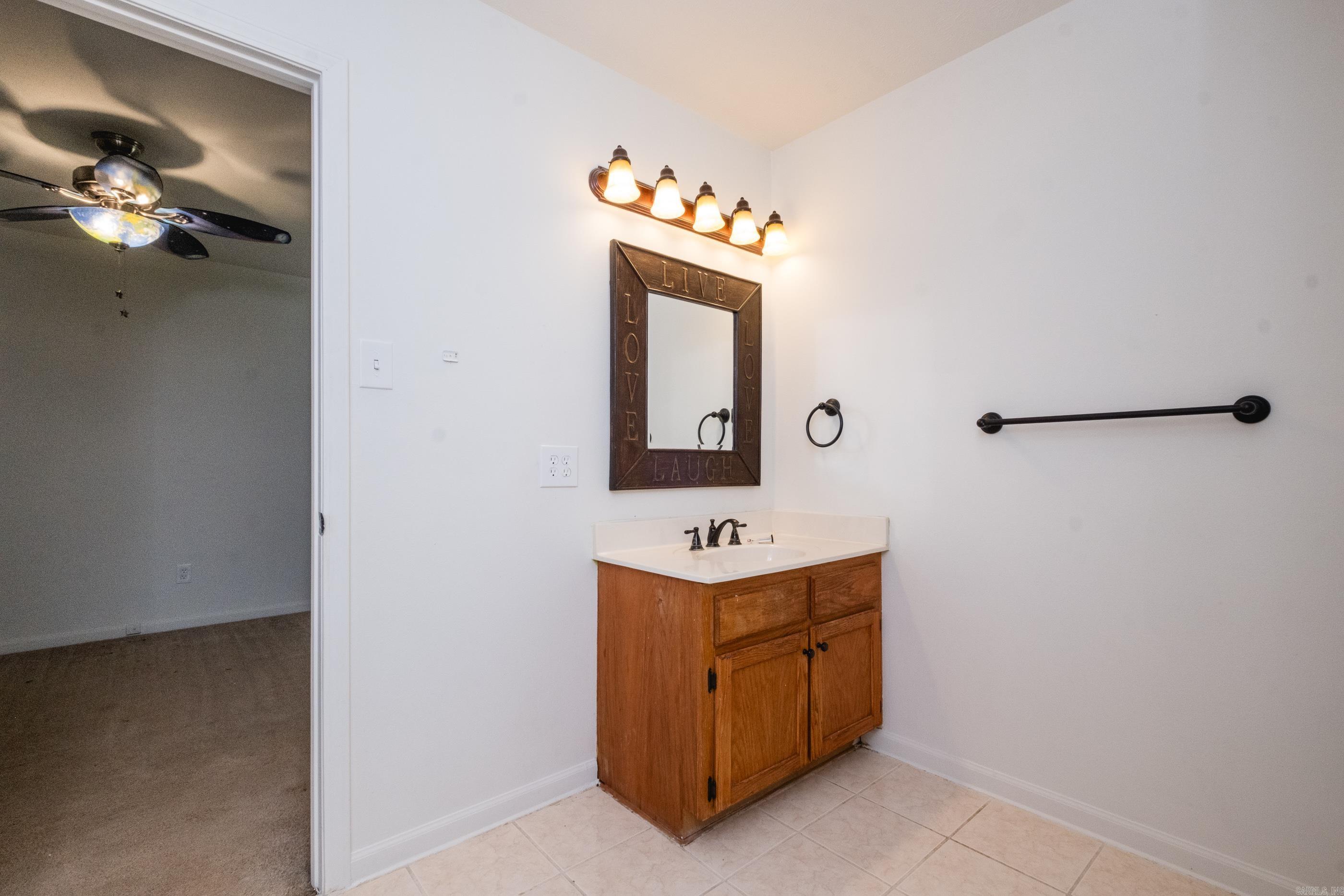 HICKORY RIDGE - Residential