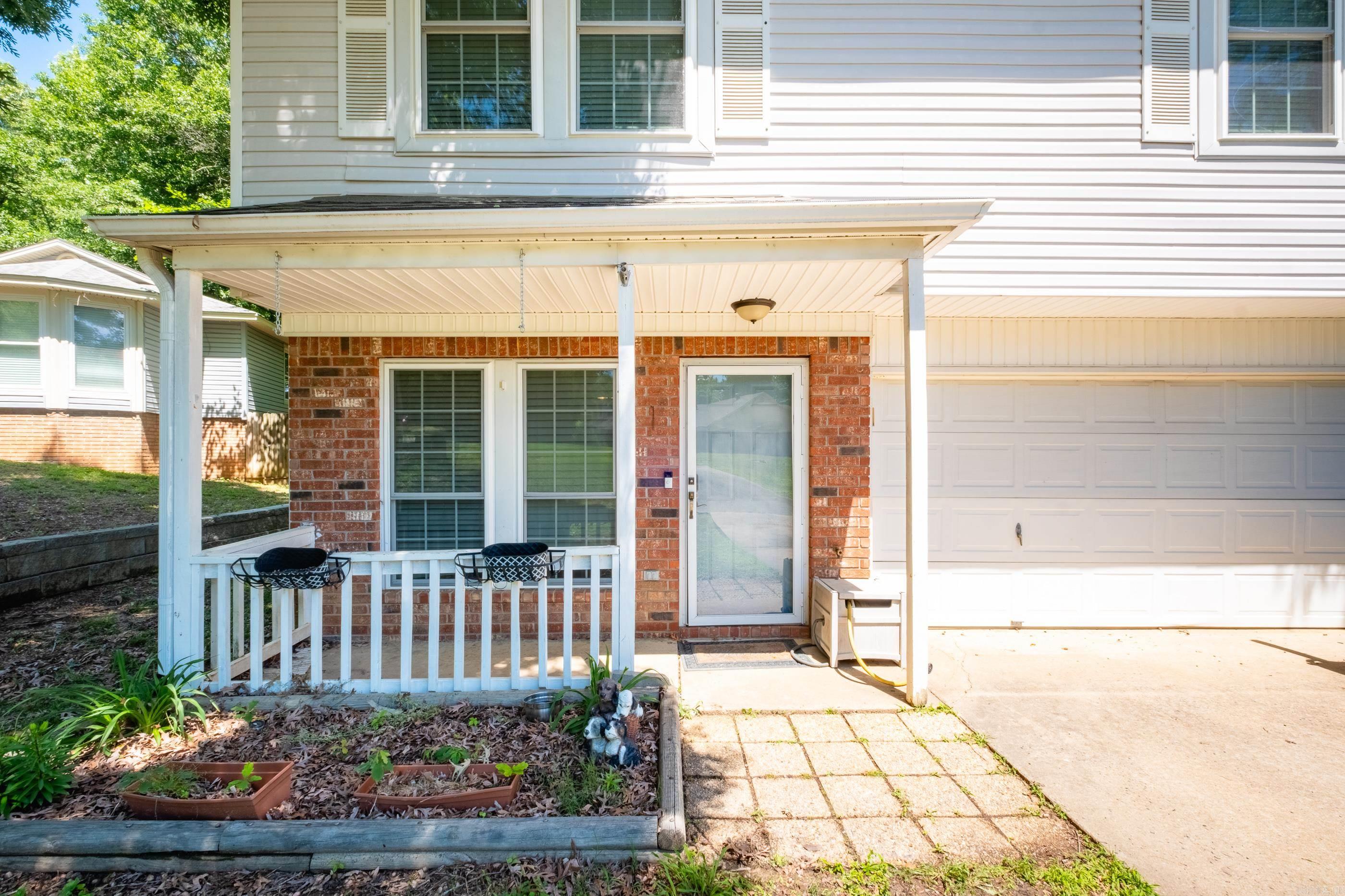HICKORY RIDGE - Residential