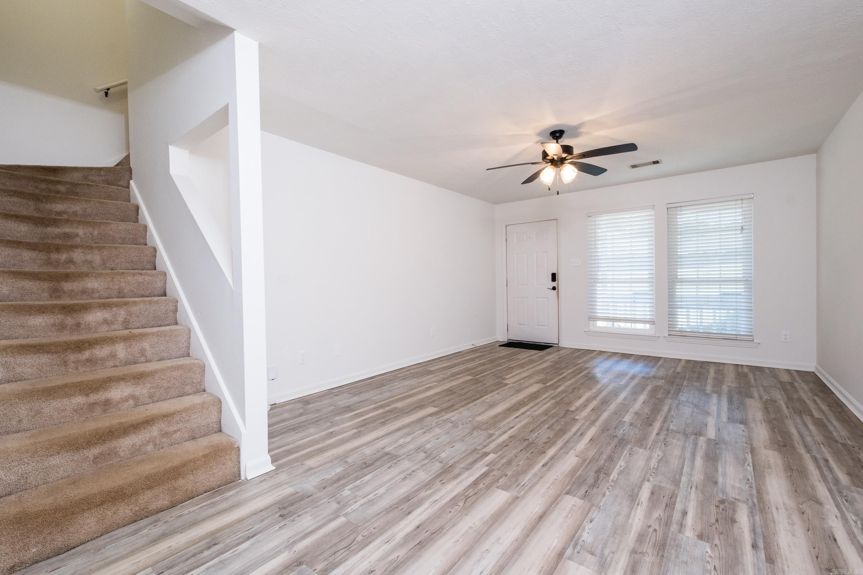 HICKORY RIDGE - Residential