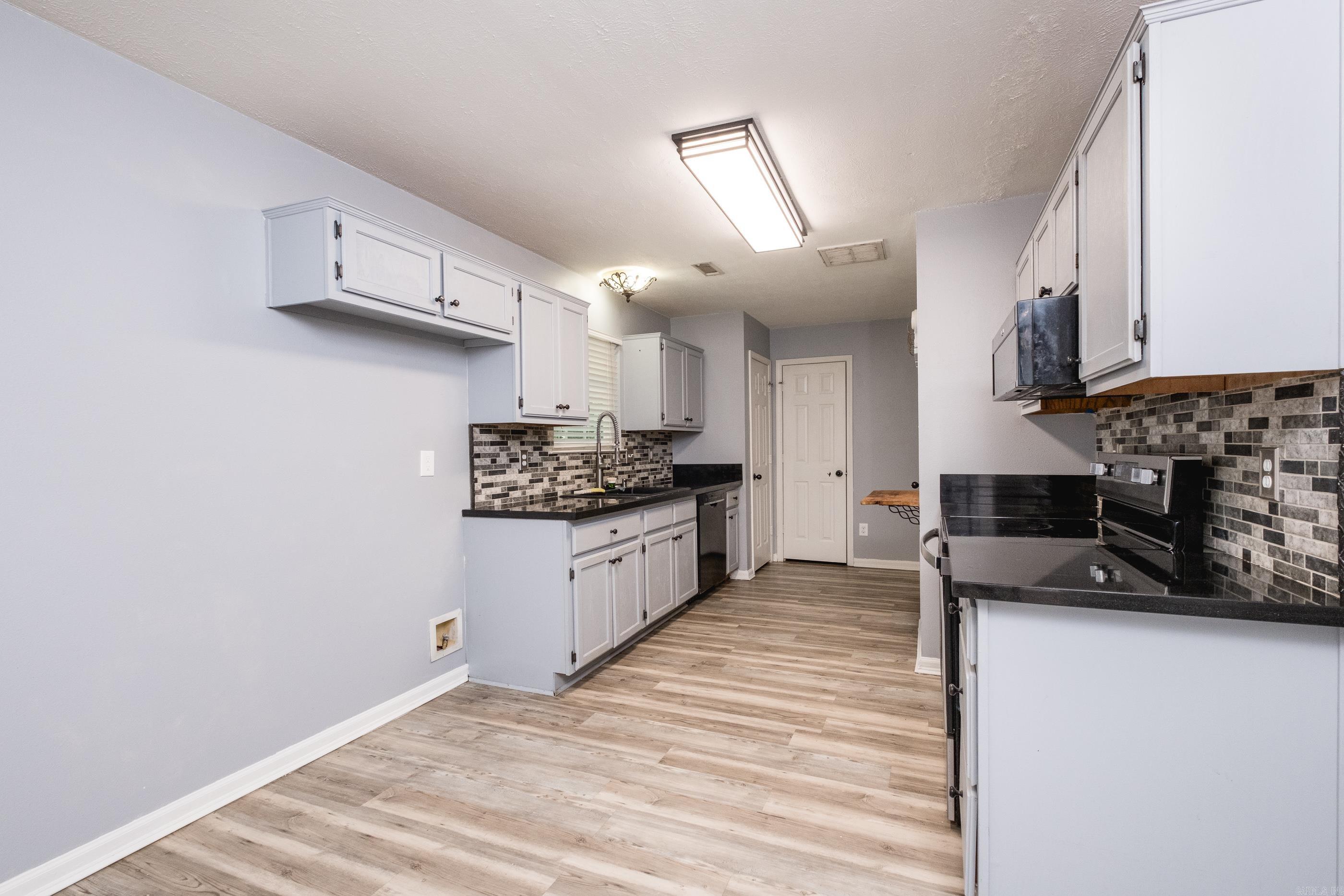 HICKORY RIDGE - Residential