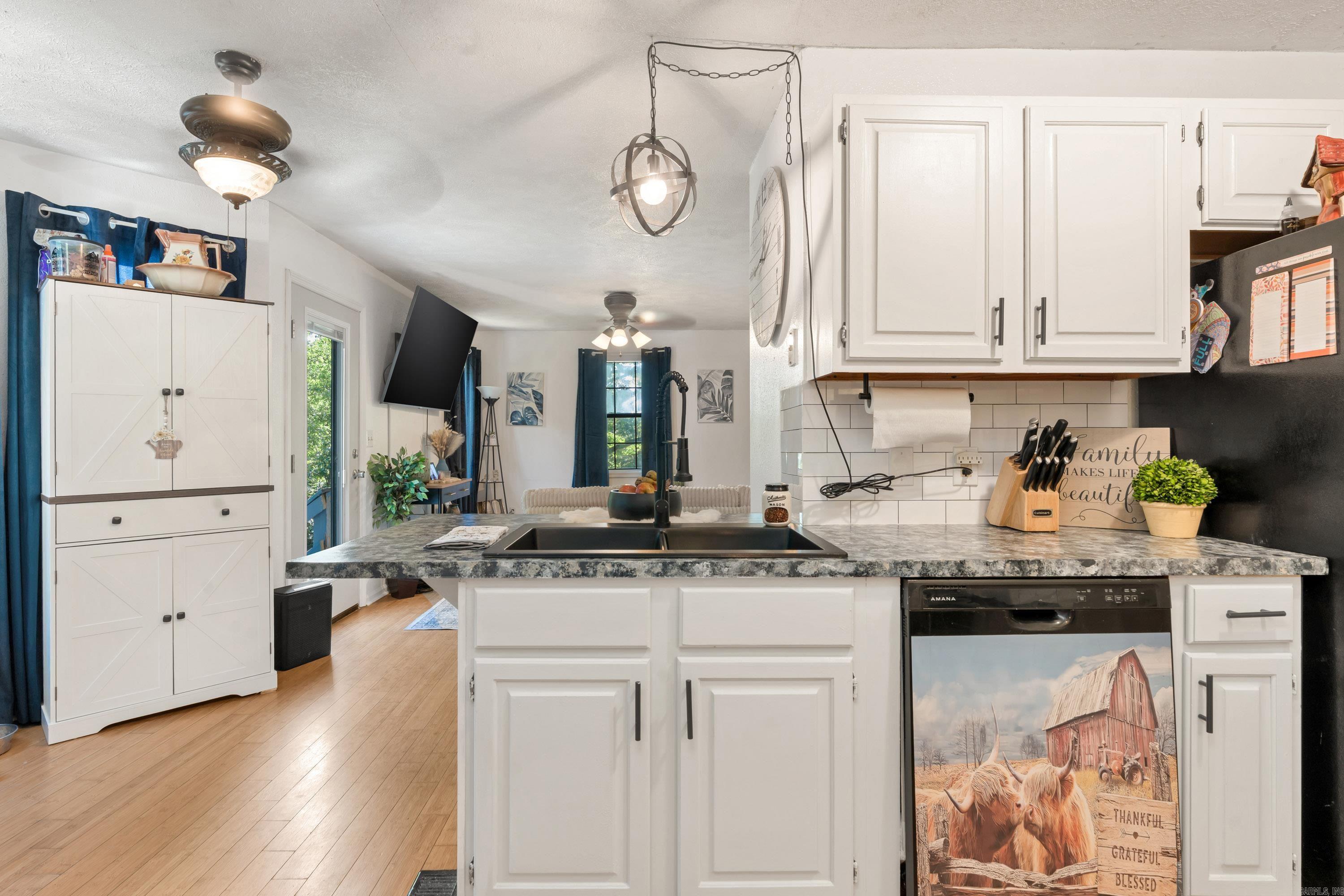 Sunset Hills - Residential