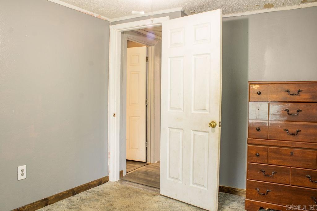 Ne Se 13-03-32 - Residential