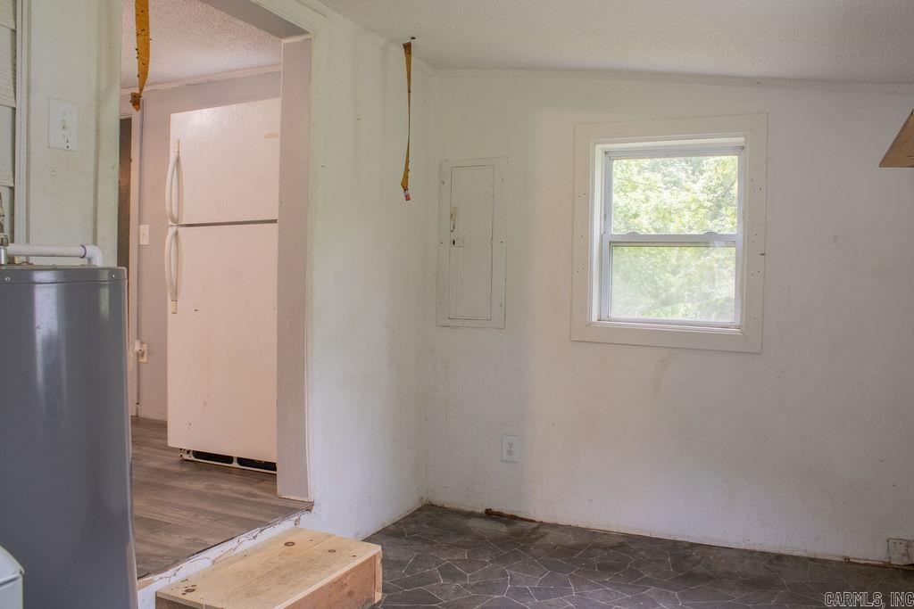 Ne Se 13-03-32 - Residential