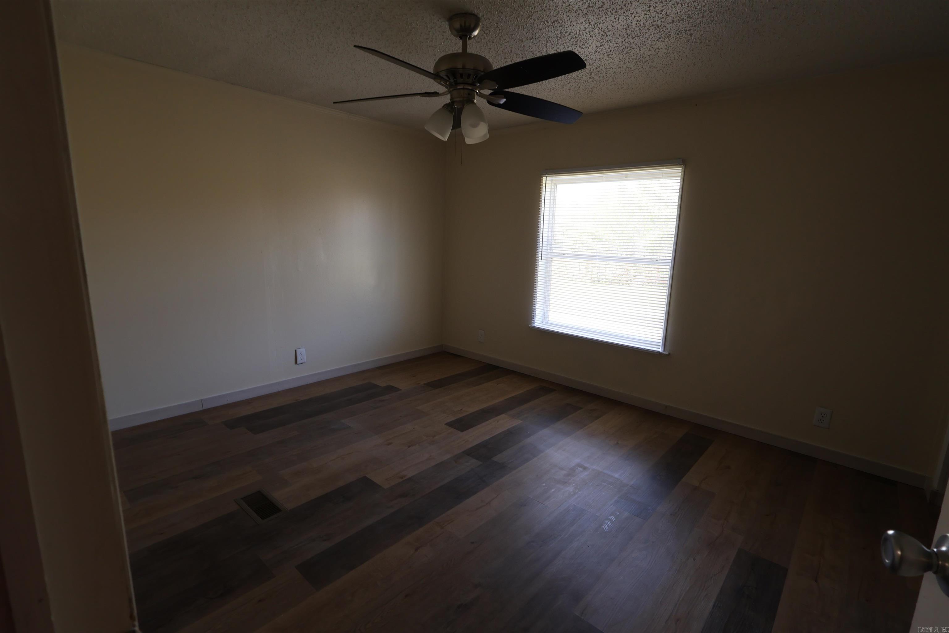 REAMES FARMS - Residential