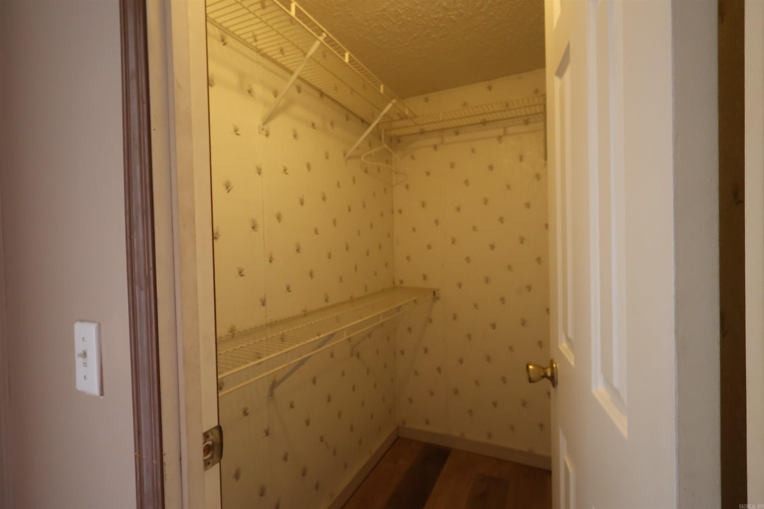 REAMES FARMS - Residential