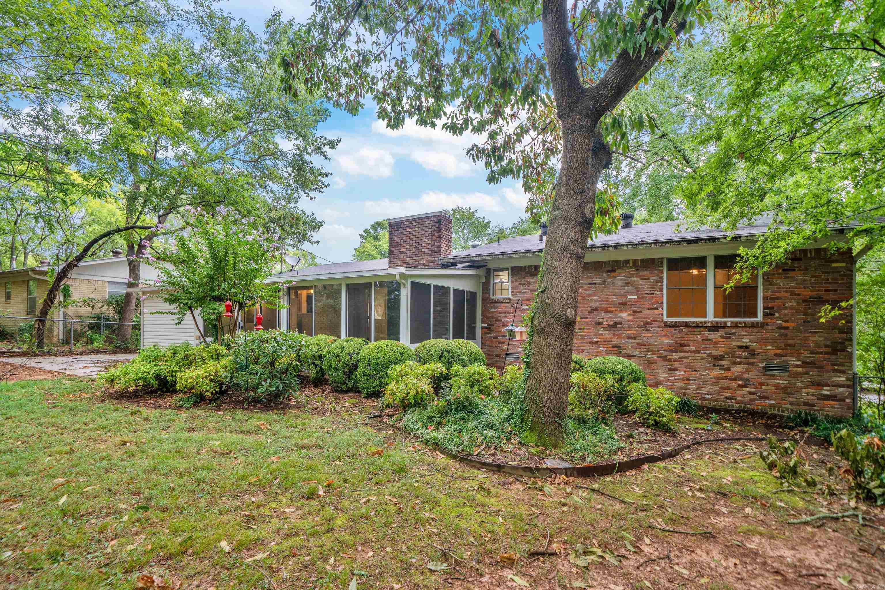 Browns - Residential