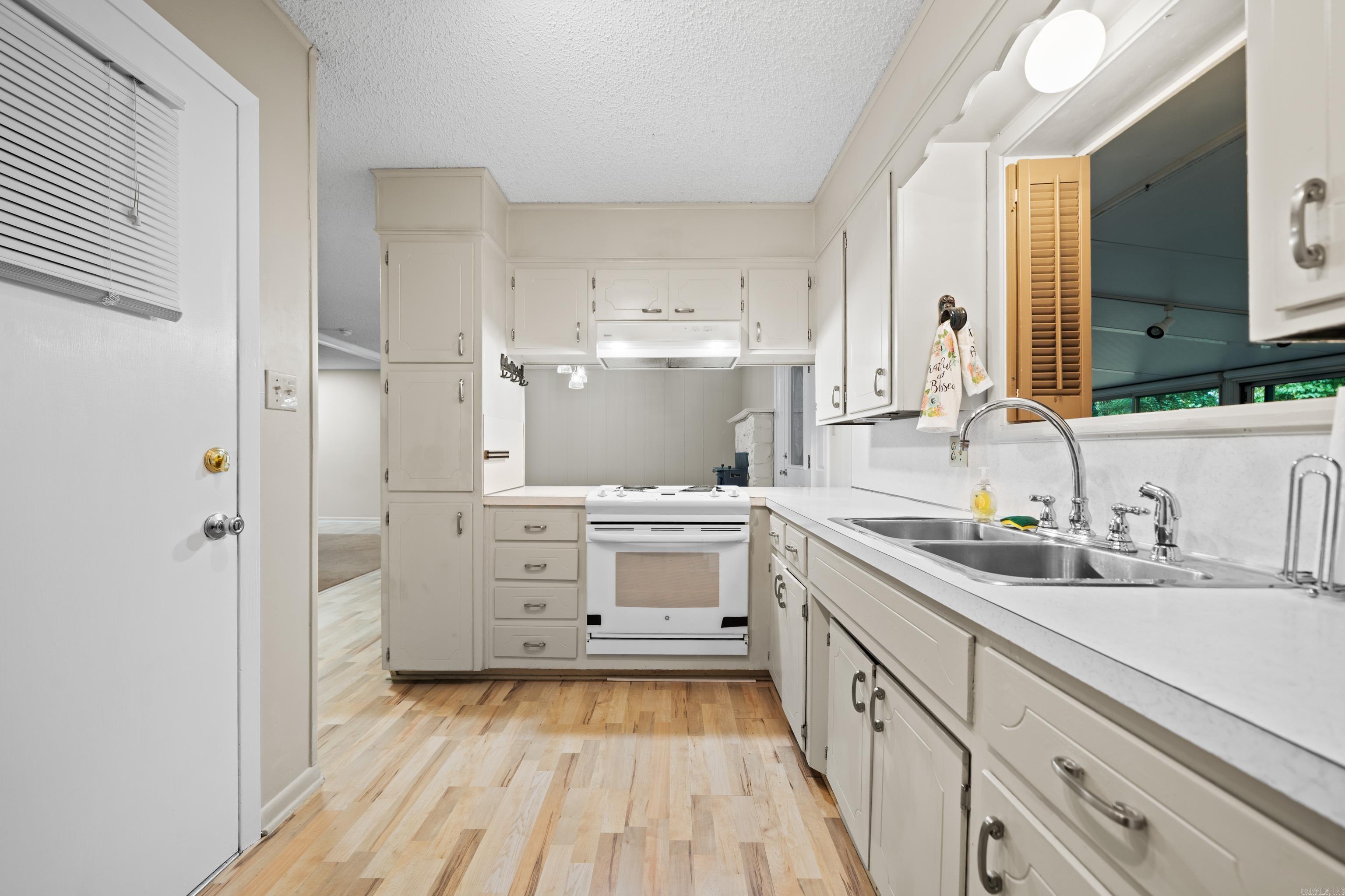 Browns - Residential