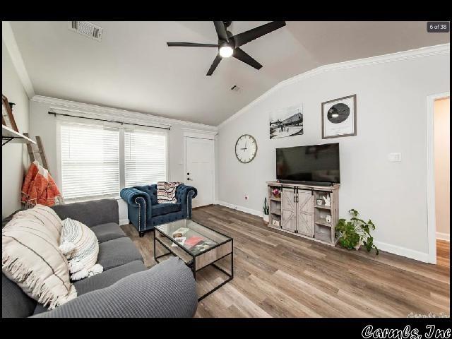 Glenwood Estates III - Residential Lease