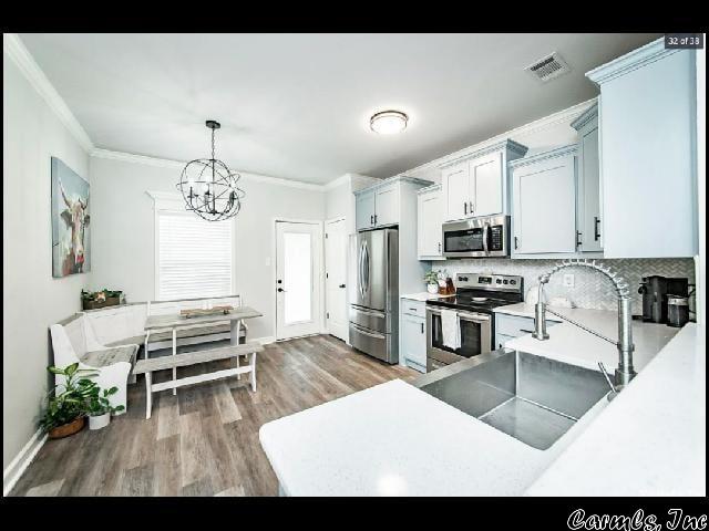 Glenwood Estates III - Residential Lease