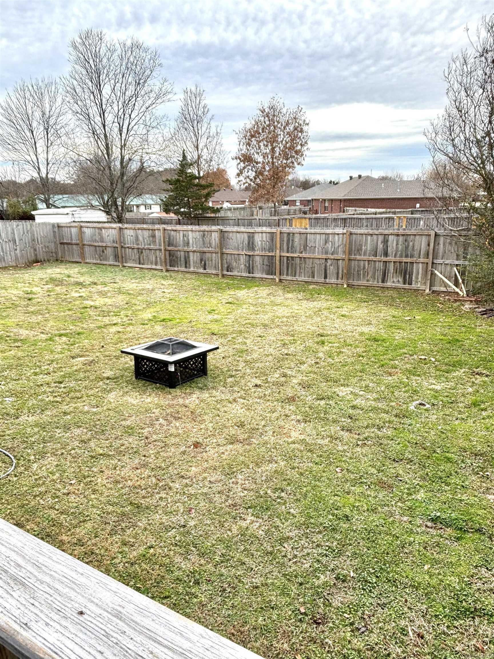 HUNTERS COVE - Residential