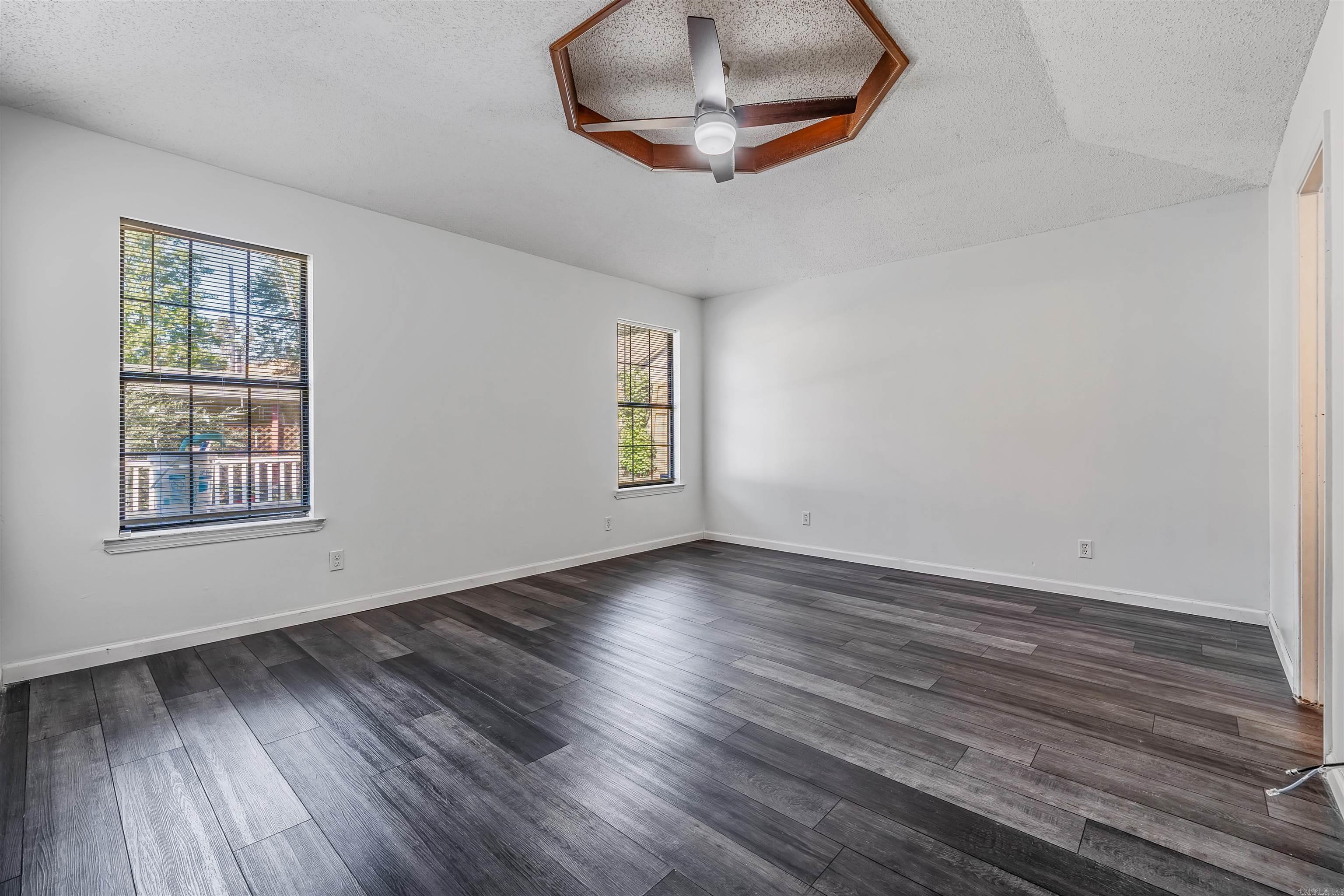 AUTUMNBROOK - Residential